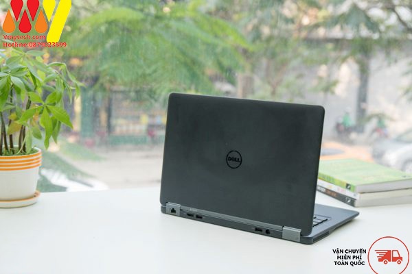 Dell Latitude E7250 | Core i5 | Ram 4GB | SSD 120GB |12.5 inch HD | intel HD Graphic 5500