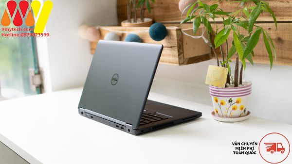 Latitude E5450/ Core i5-5300U/ RAM 4Gb/ SSD 120Gb/ MÀN 14.0″ Full HD
