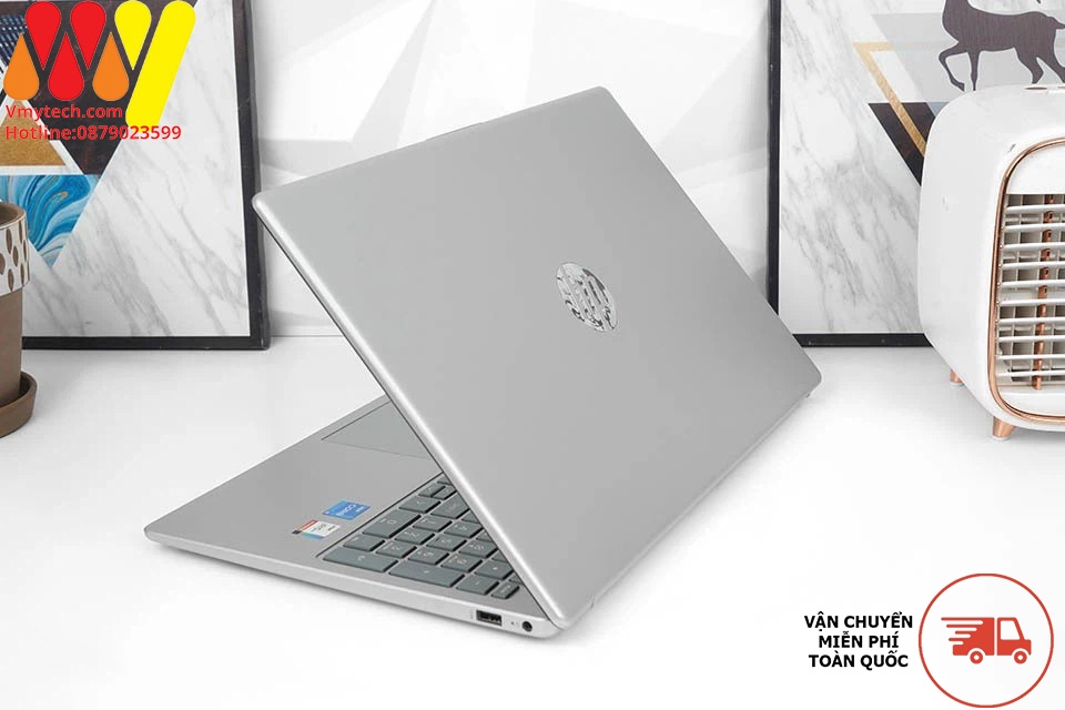 HP 14- ep0097nr Core i7 1355U/ Ram 8GB/ SSD 256GB/ 14'' FHD IPS/ Win 11/ Silver/ New