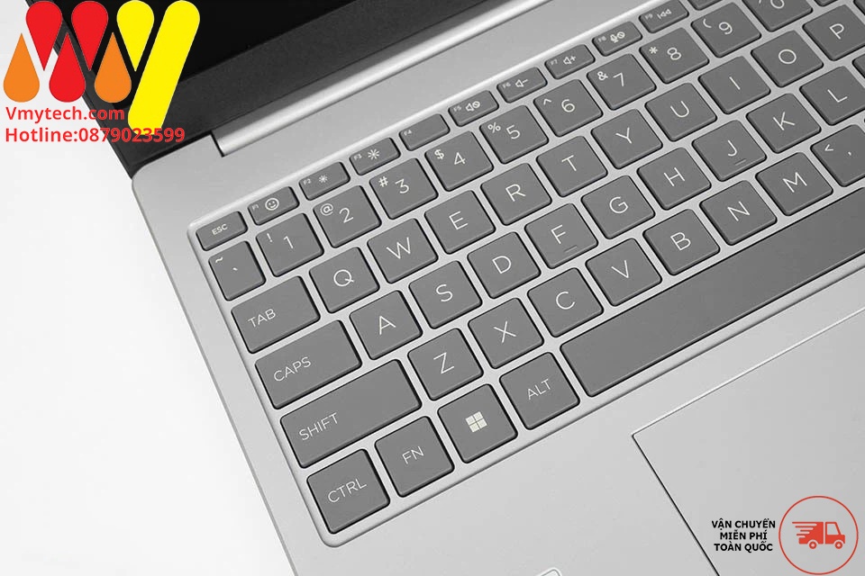 HP 14- ep0097nr Core i7 1355U/ Ram 8GB/ SSD 256GB/ 14'' FHD IPS/ Win 11/ Silver/ New