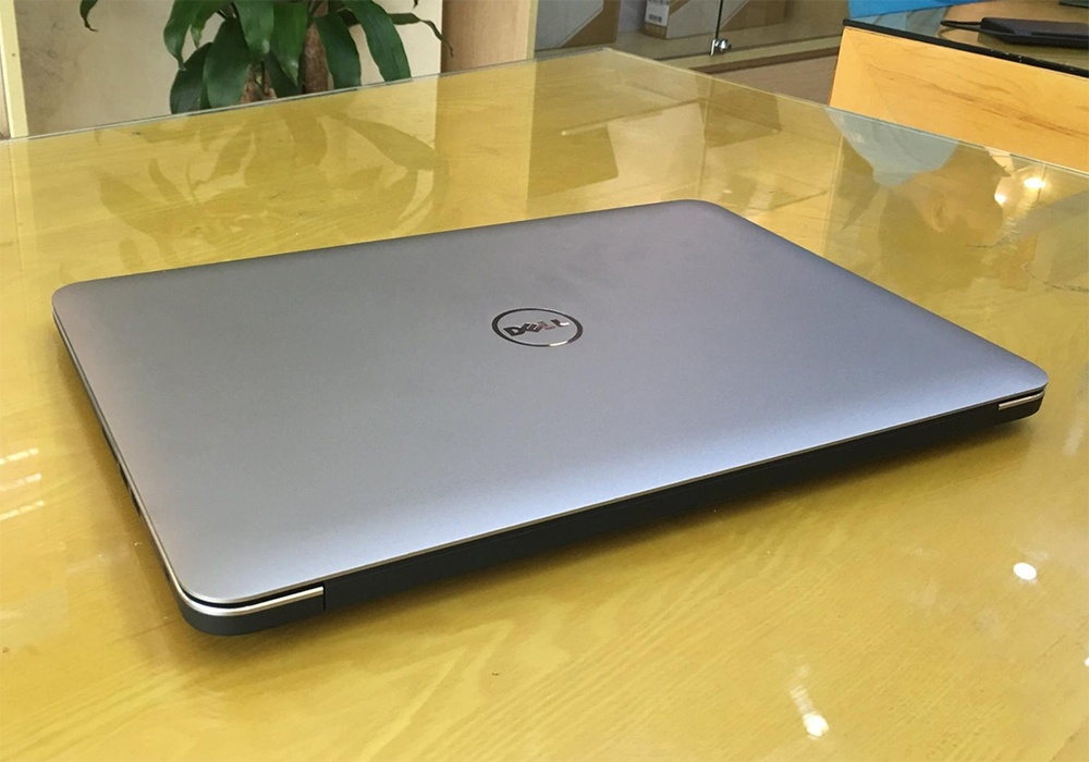 Dell 9530 cấu hình cao, Core i7, Ram 8gb, ổ cứng SSD 256gb, Cạc VGA rời, màn 15.6 FHD,máy tính văn phòng lướt 99%
