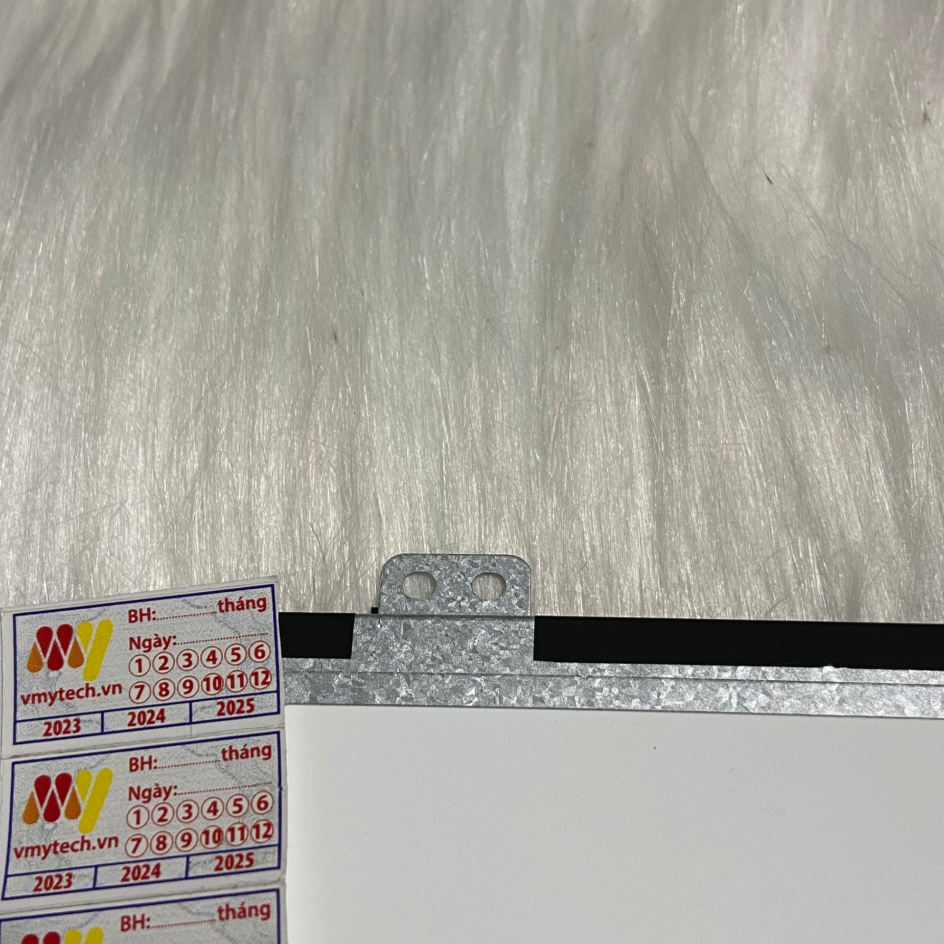 LCD 15.6 Mỏng/40 pin/viền to/có tai/HD/LN