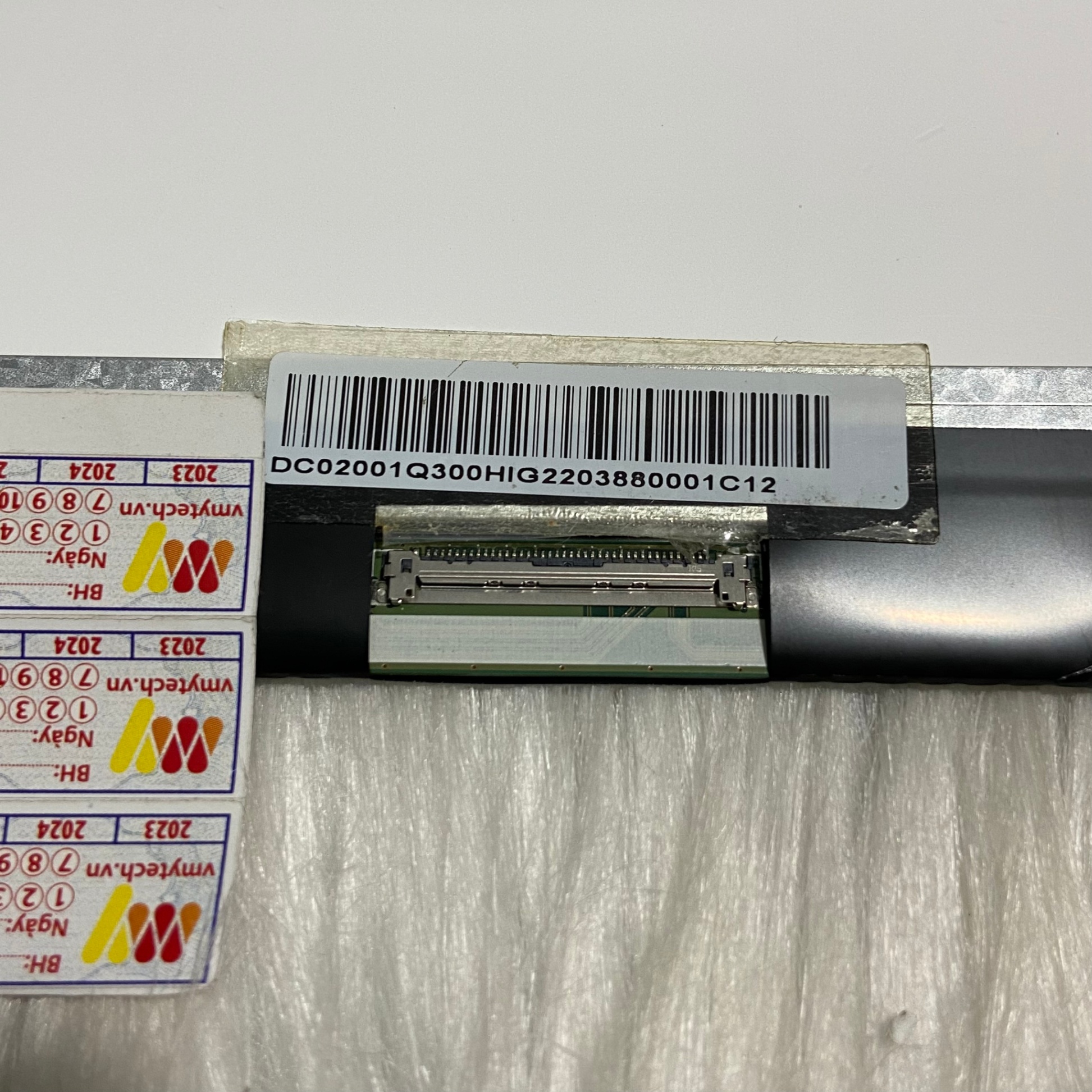 LCD 15.6 Mỏng/40 pin/viền to/có tai/HD/LN