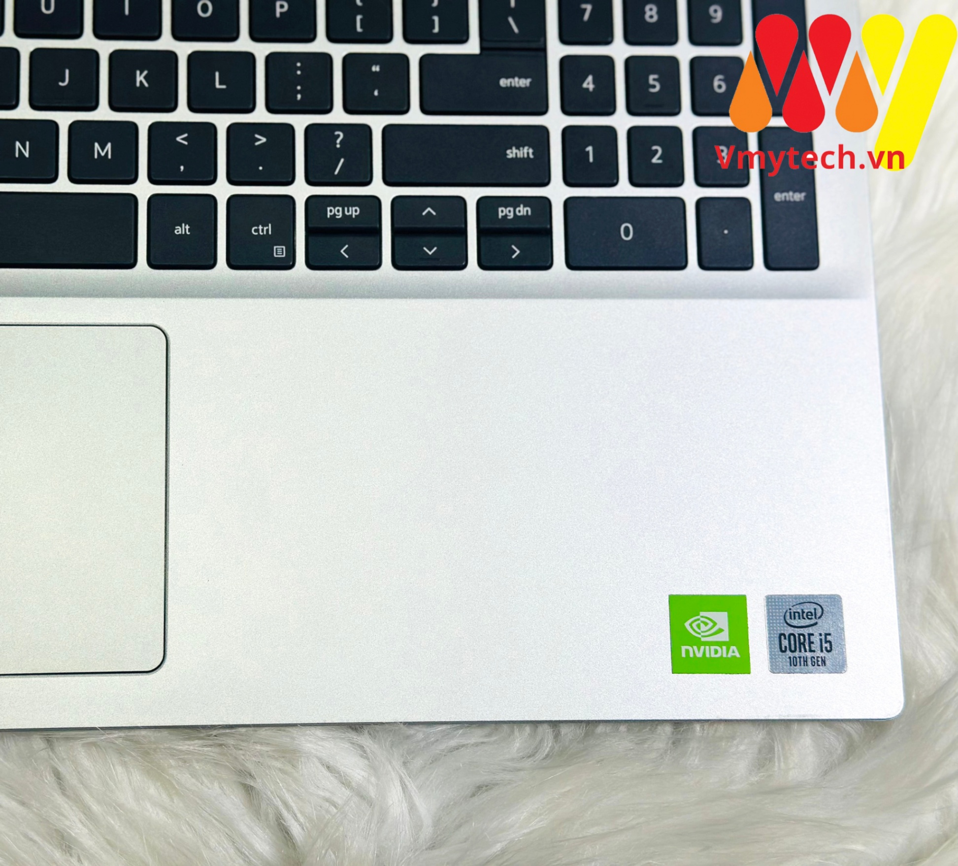 Dell Vostro 5590 Core i5-10210U, 20GB, 512GB, 15.6” FHD IPS, VGA MX230, Bạc