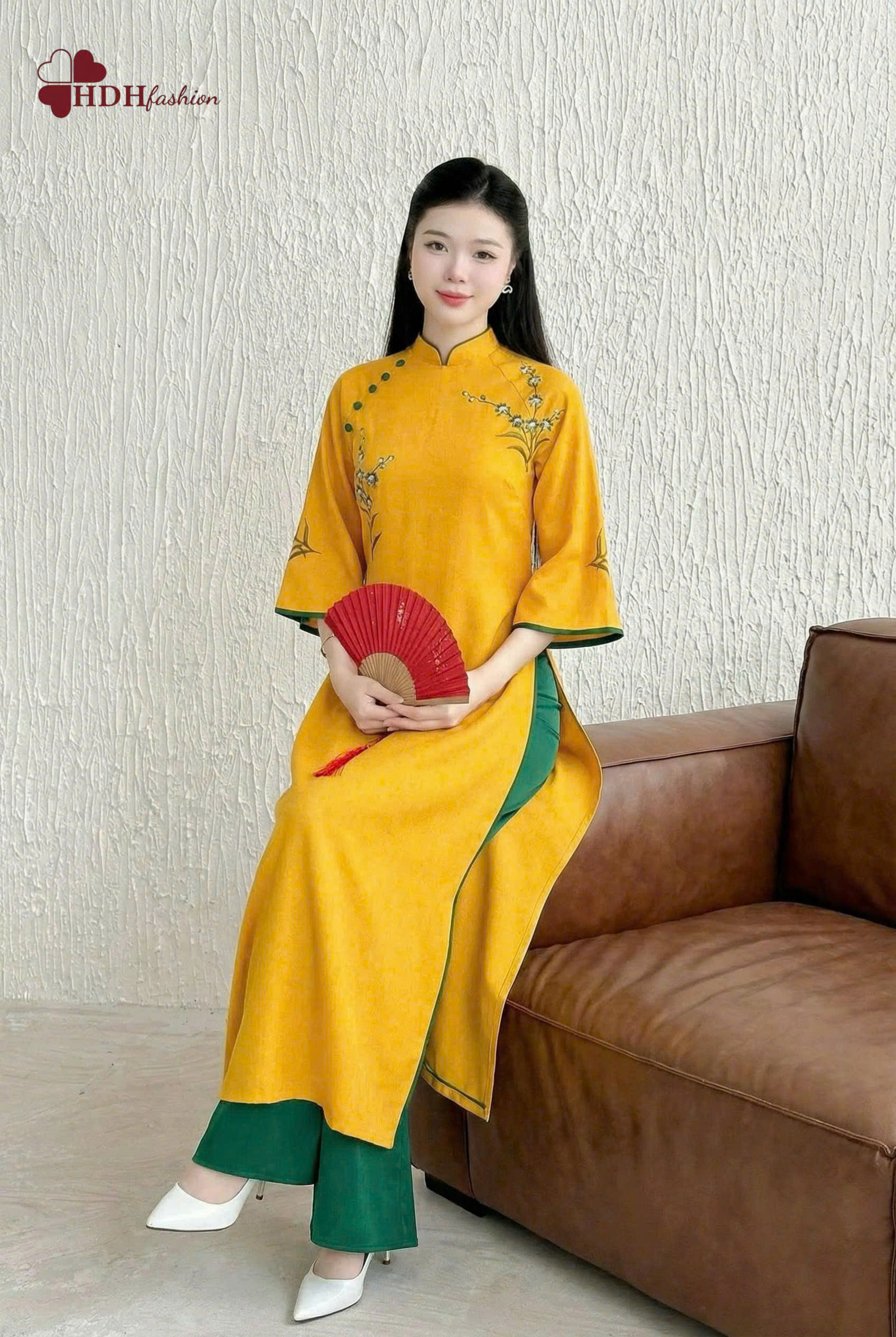 Áo dài Line Thêu Mix cùng Quần lụa xanh