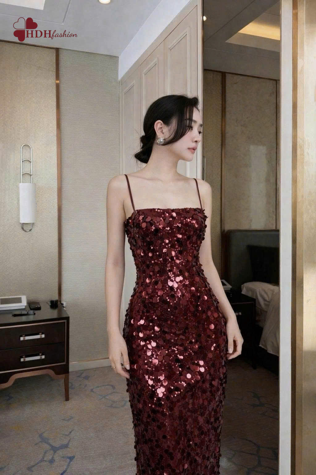 Đầm 2 dây đỏ - size S