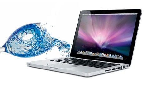 Lưu ngay một số tips sau để “chống cháy” khi MacBook bị vào nước