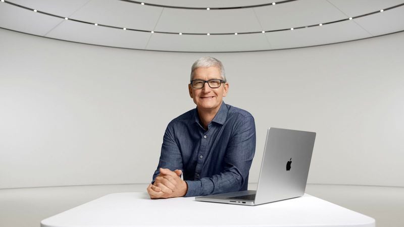 Apple-truoc-them-chuyen-giao-lich-su-Tin-don-Tim-Cook-roi-ghe-CEO-vao-nam-sau-san-sang-buoc-len-Chu-tich-Hoi-dong-Quan-tri_4.jpg