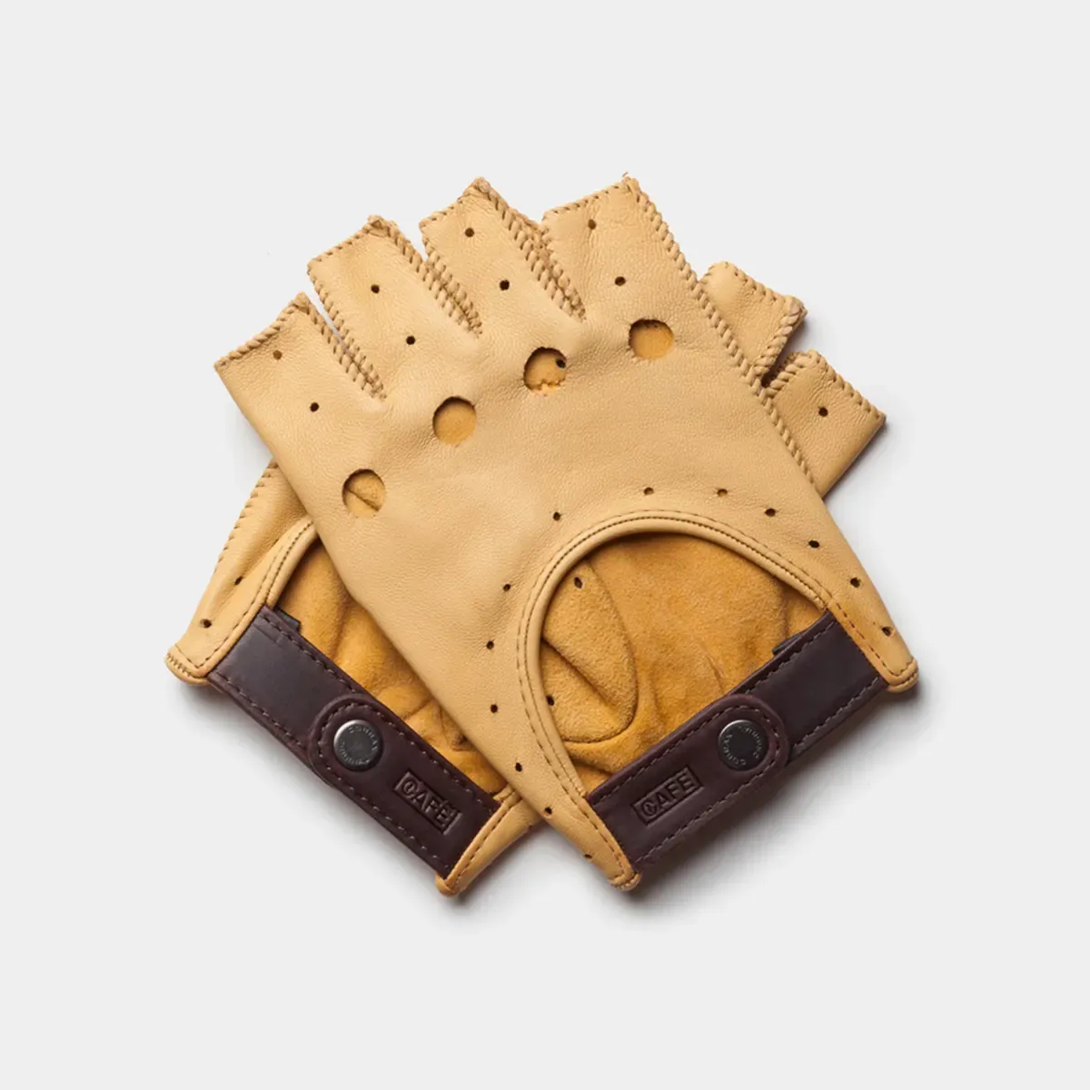 driving-gloves-yellow-leather-front (1).webp