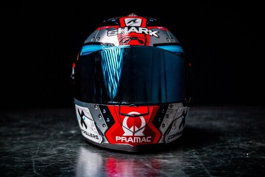 shark-jorgemartin-6.jpg