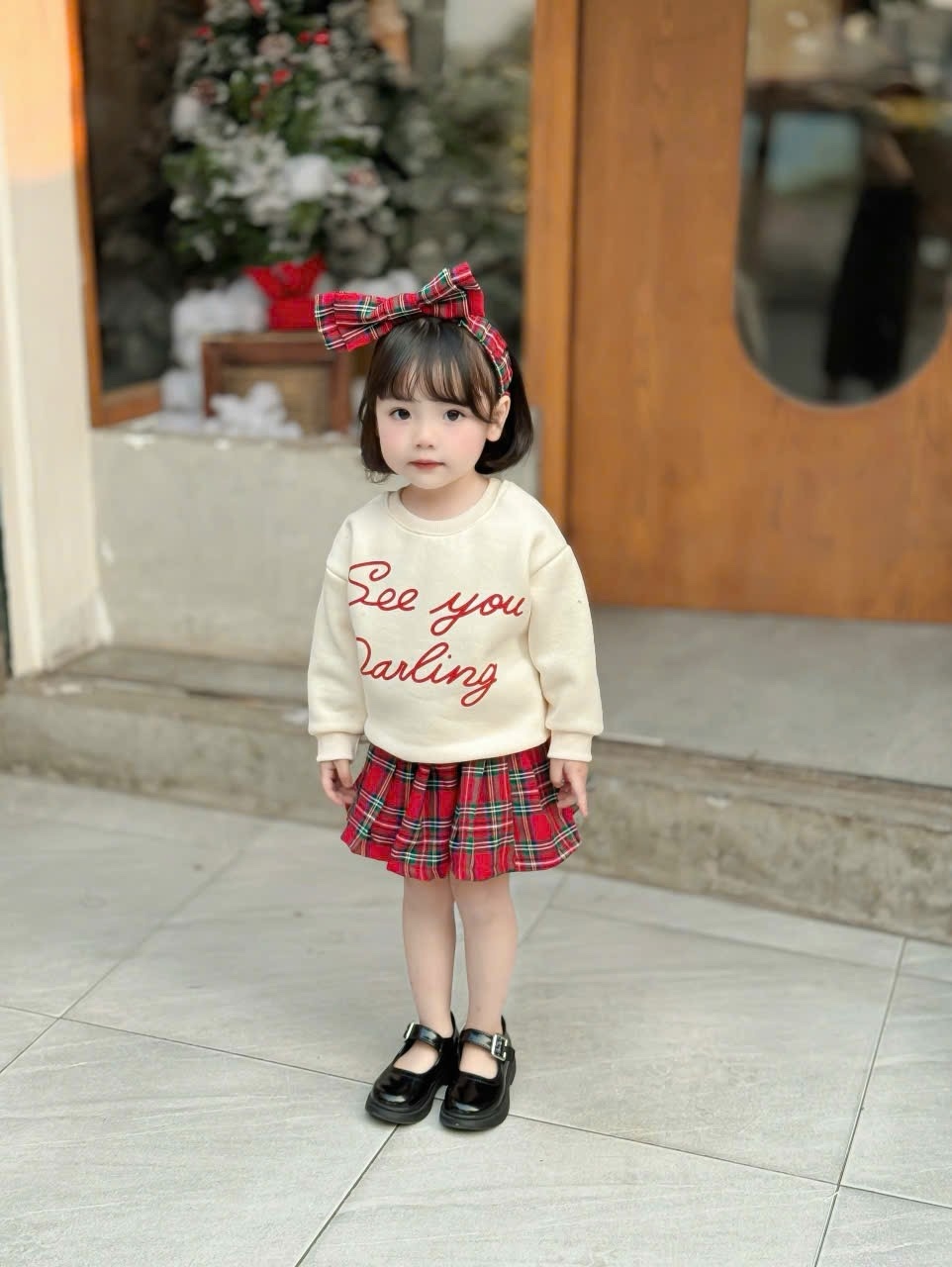 S12572LH Sét chân váy kẻ đỏ áo Be Darling