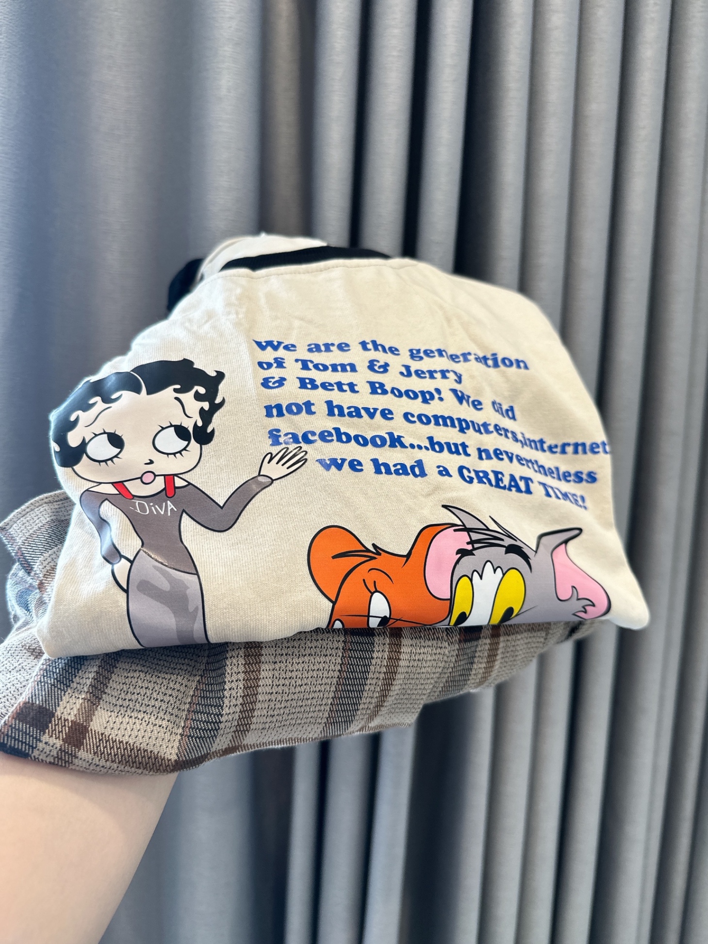 Set cv xếp ly kẻ áo phối tay tom & jerry