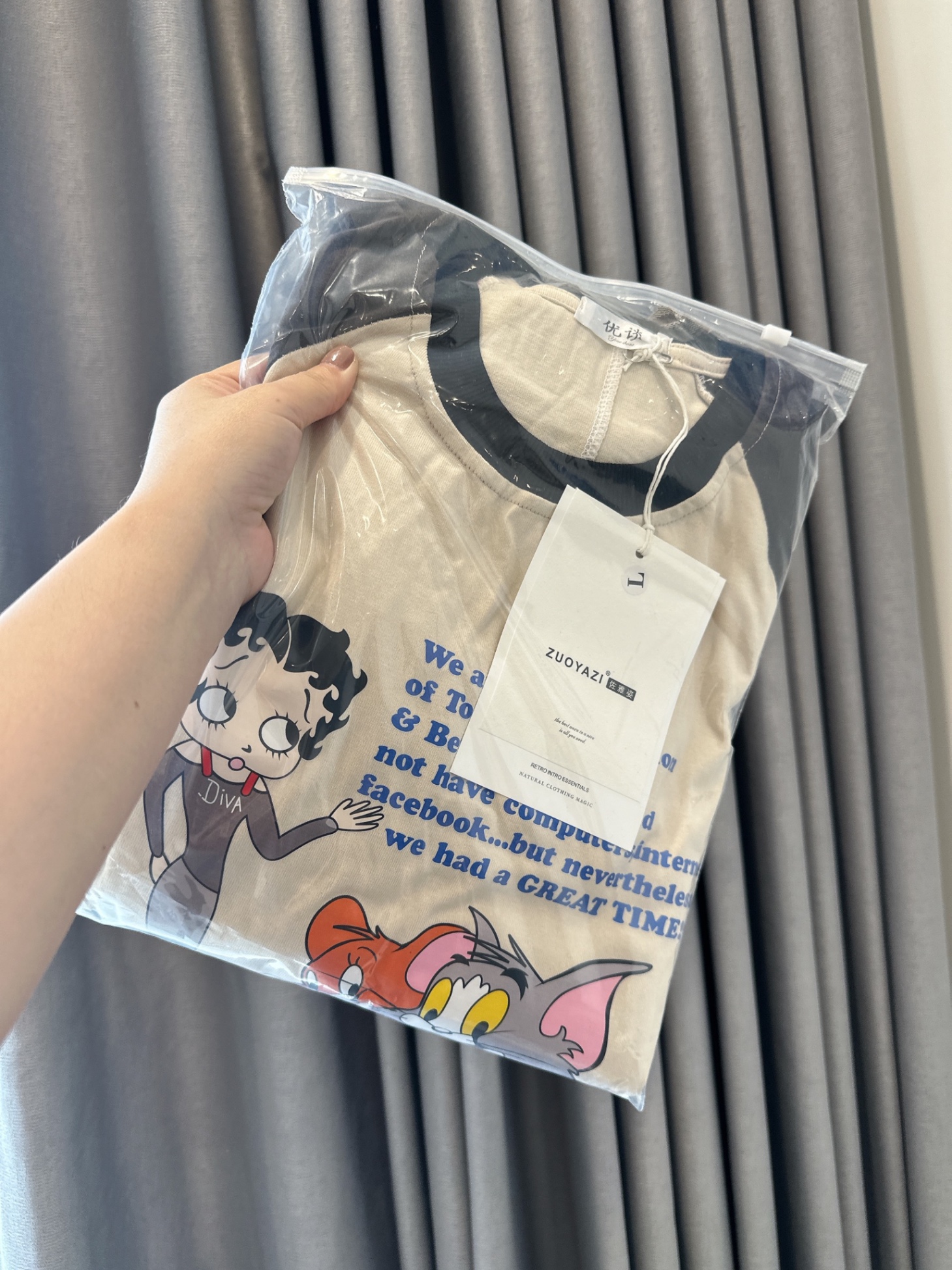 Set cv xếp ly kẻ áo phối tay tom & jerry