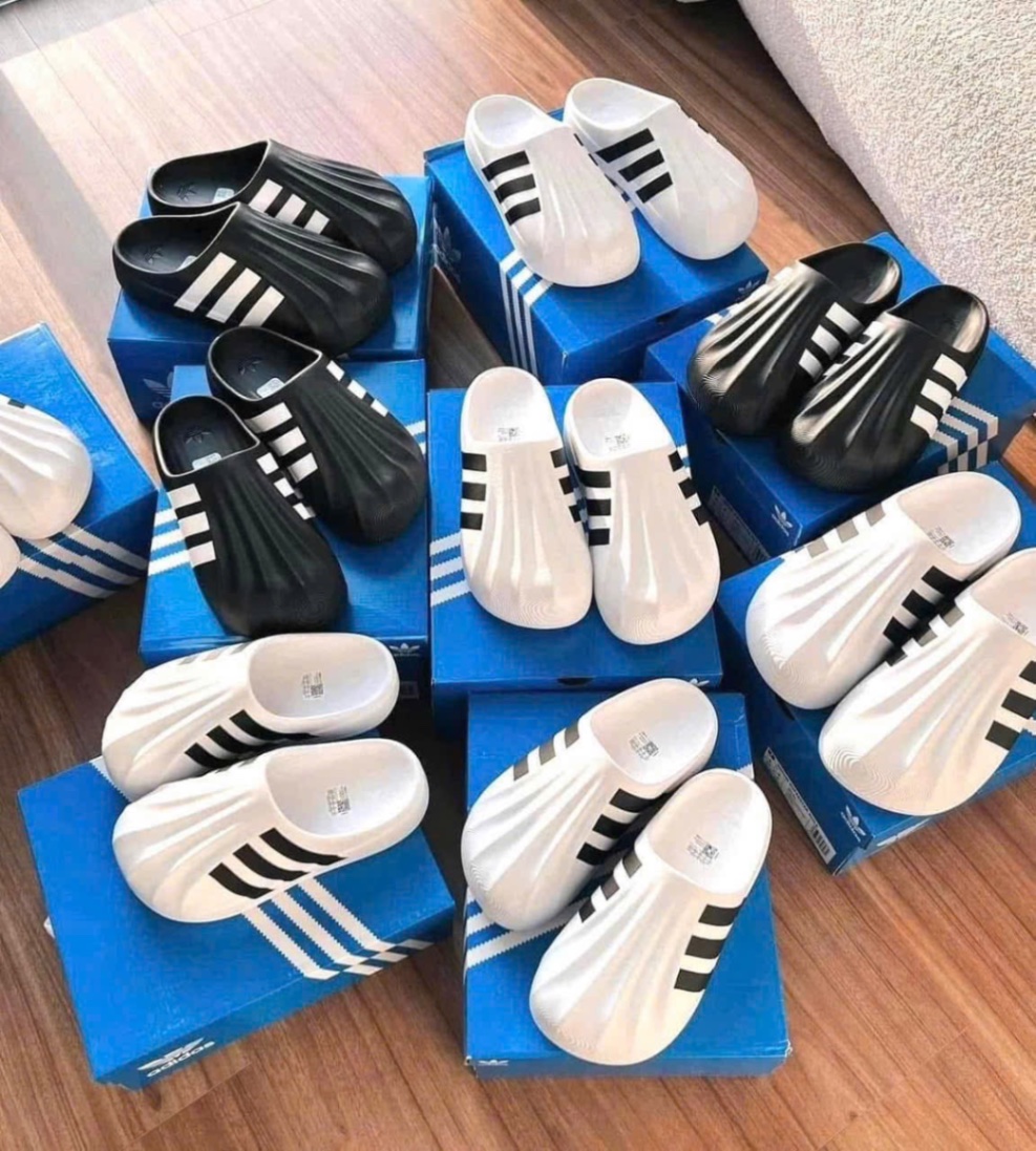 Sục Adidas