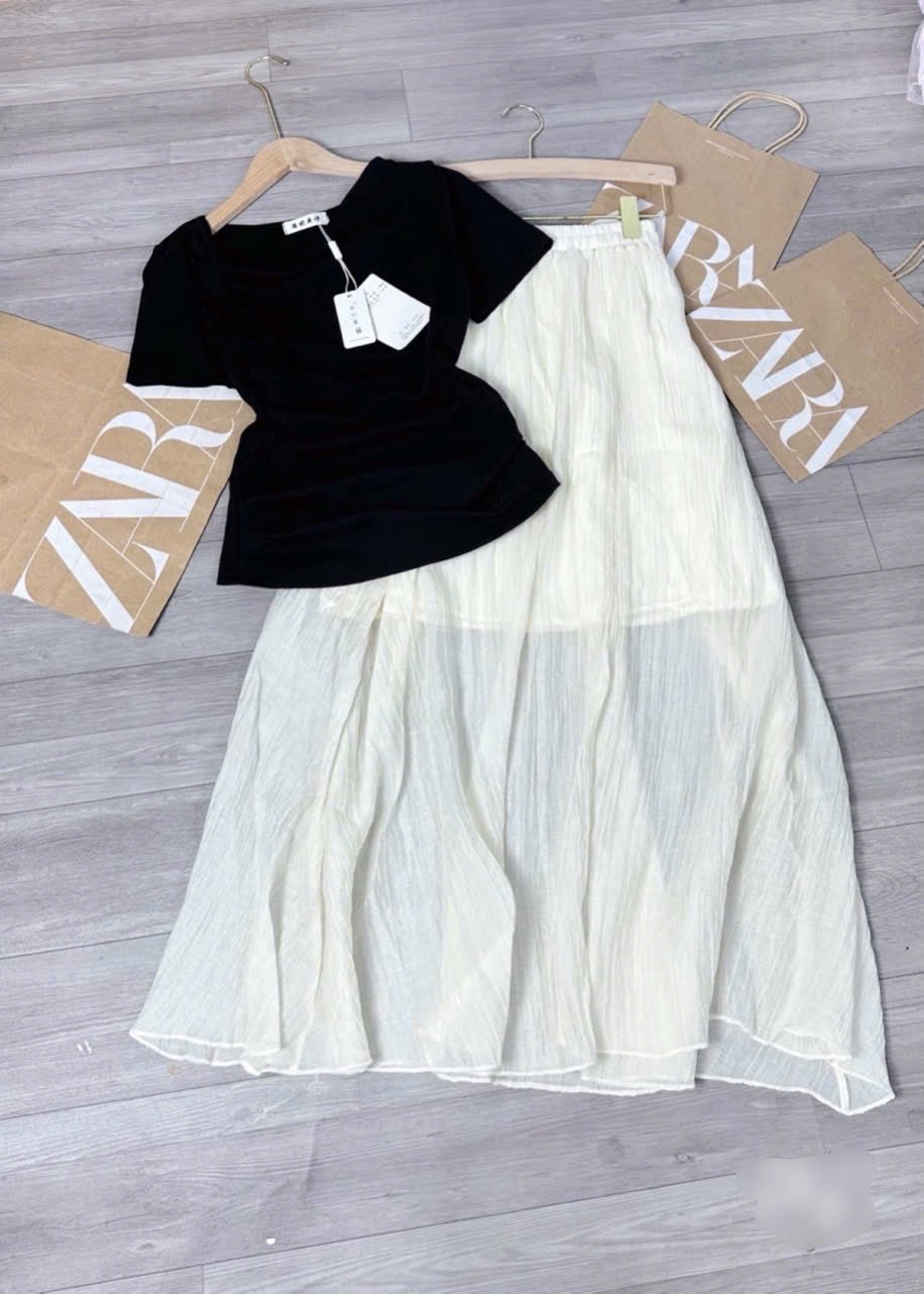 S18052 Set áo zip đen kèm CV
