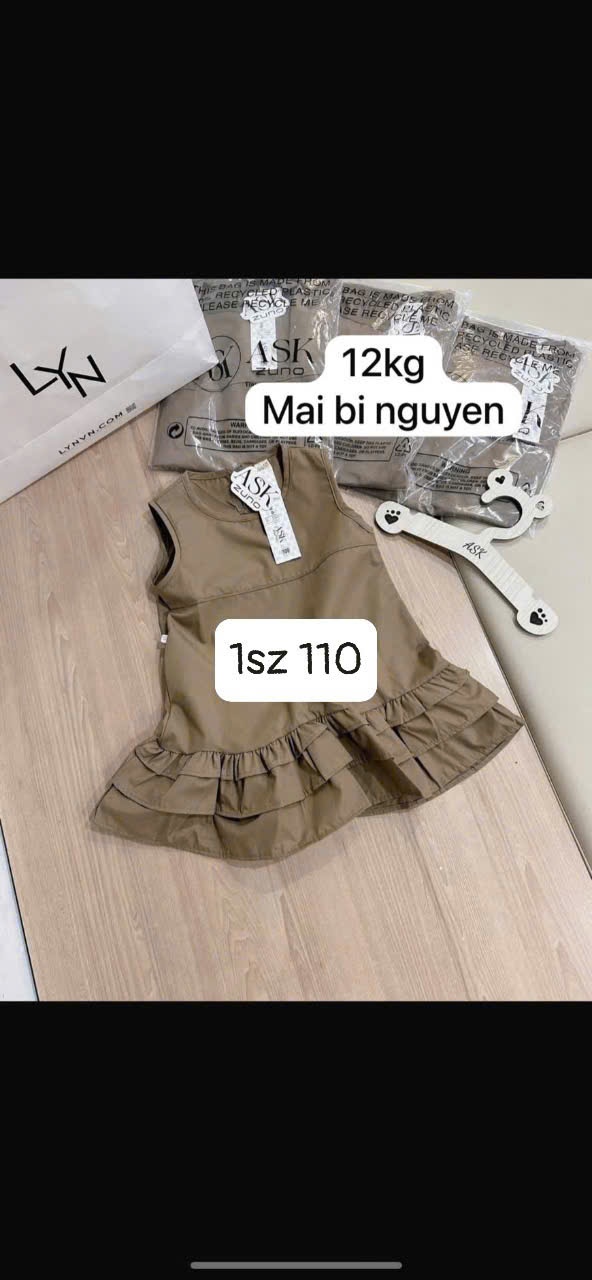 V18076 Váy nâu sát nách bèo bé