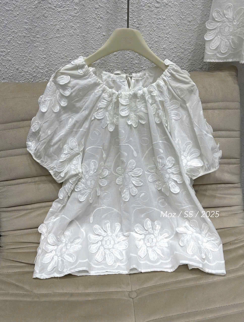 A18104 ÁO BOI HOA BABYDOL