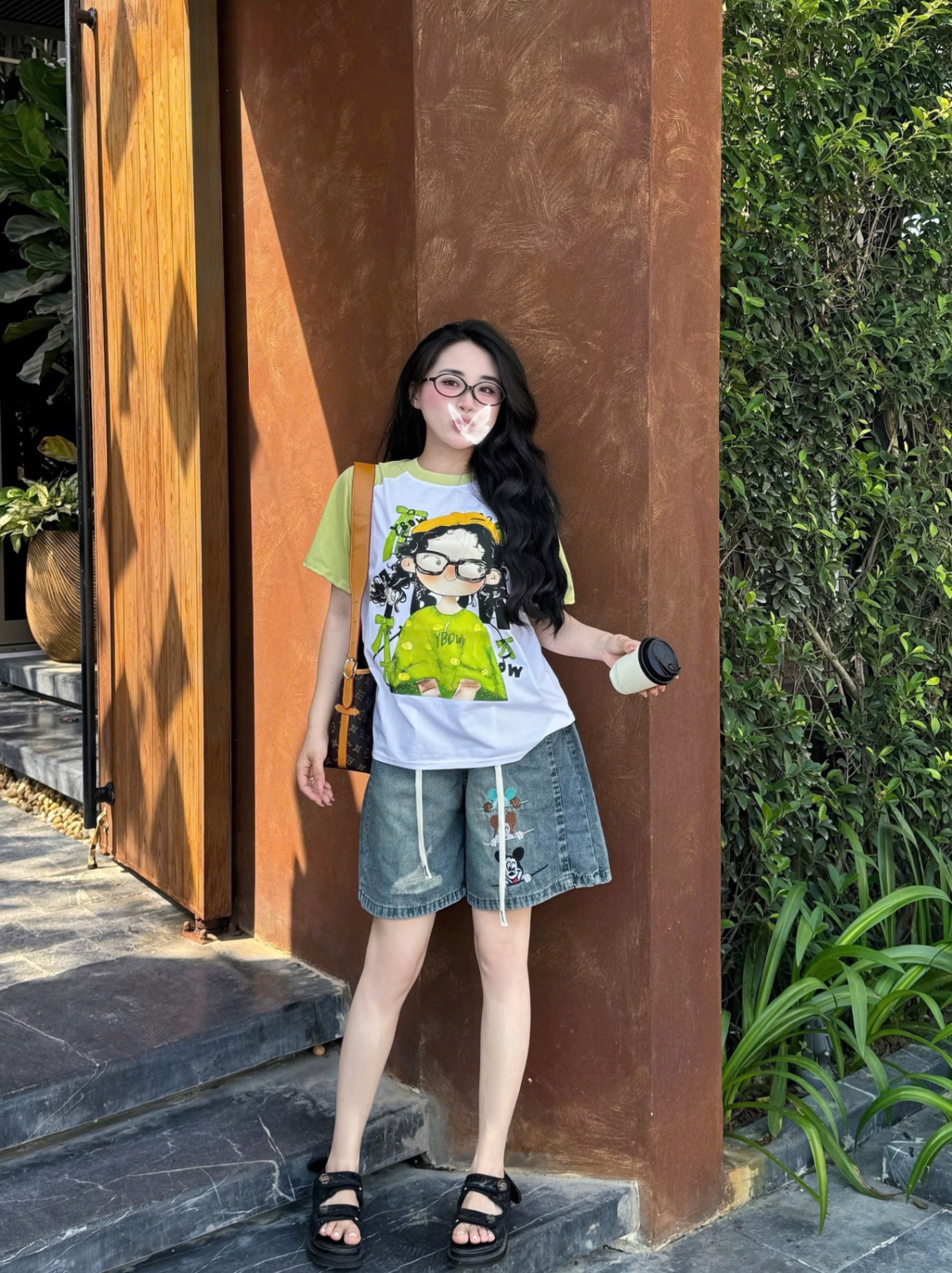 B18150 Bộ bò cô gái tay pha