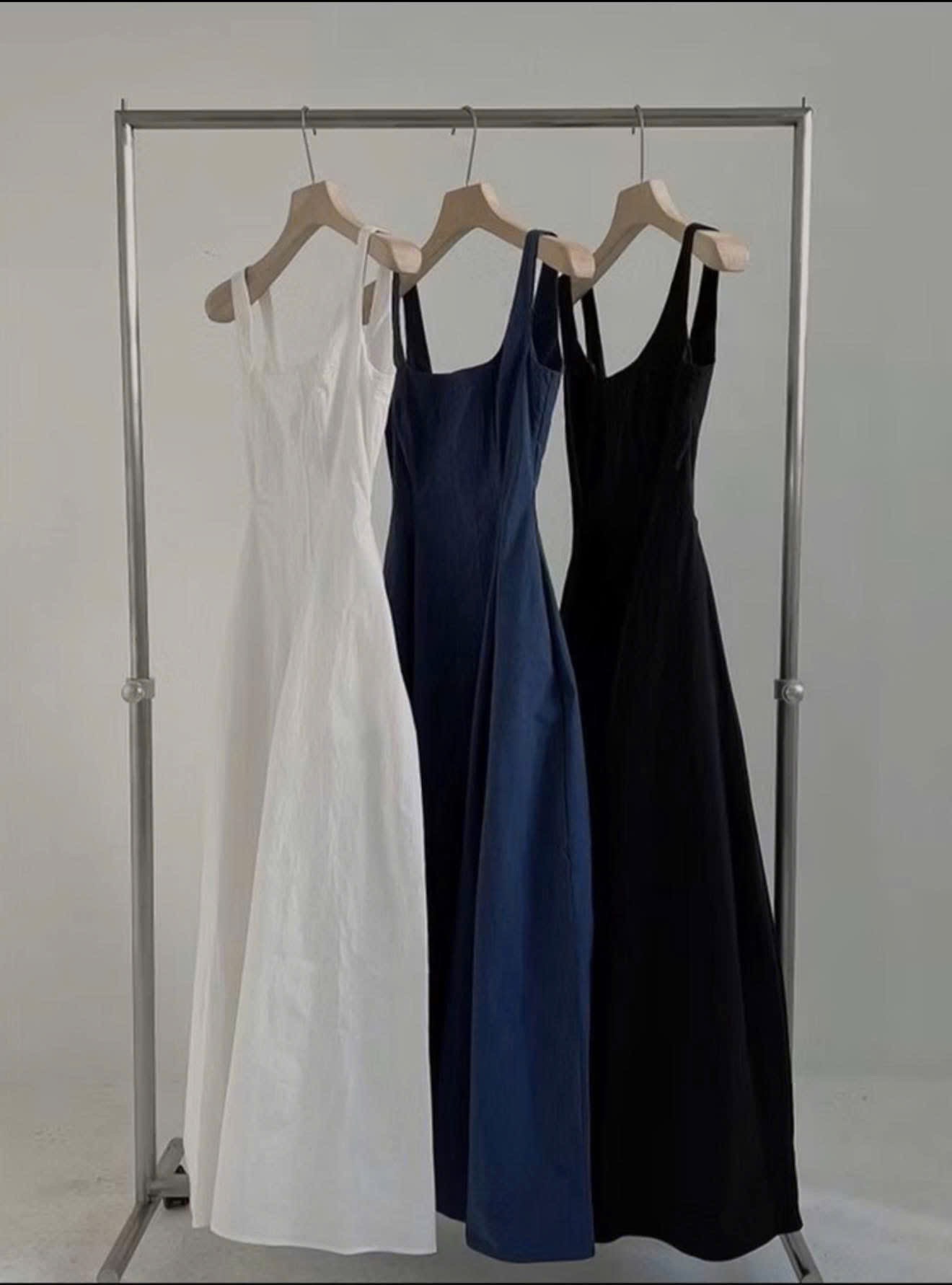 V18201 Váy maxi sn cổ U chất thô