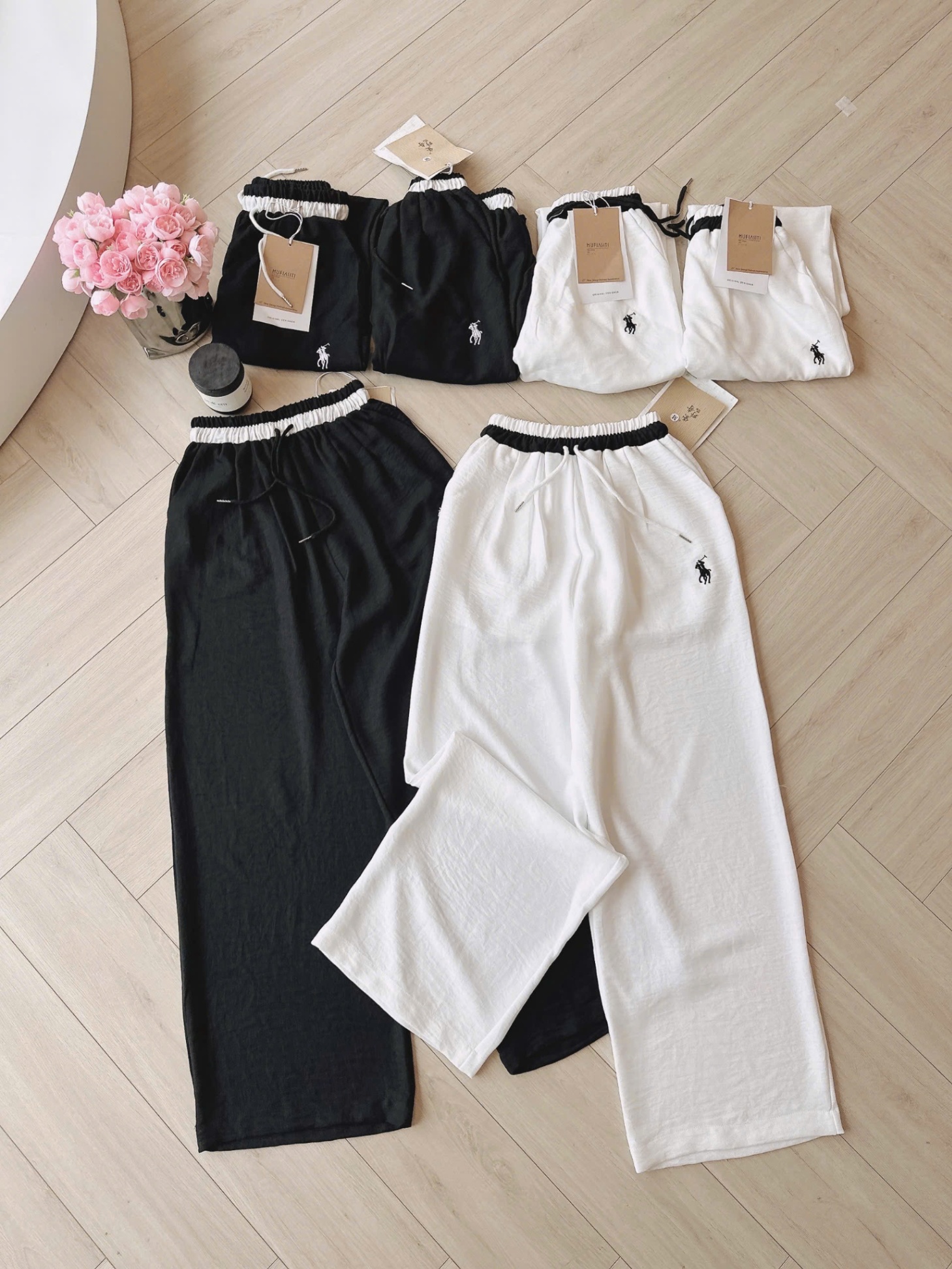 Q18225 QUẦN SUÔNG THÊU NGỰA
