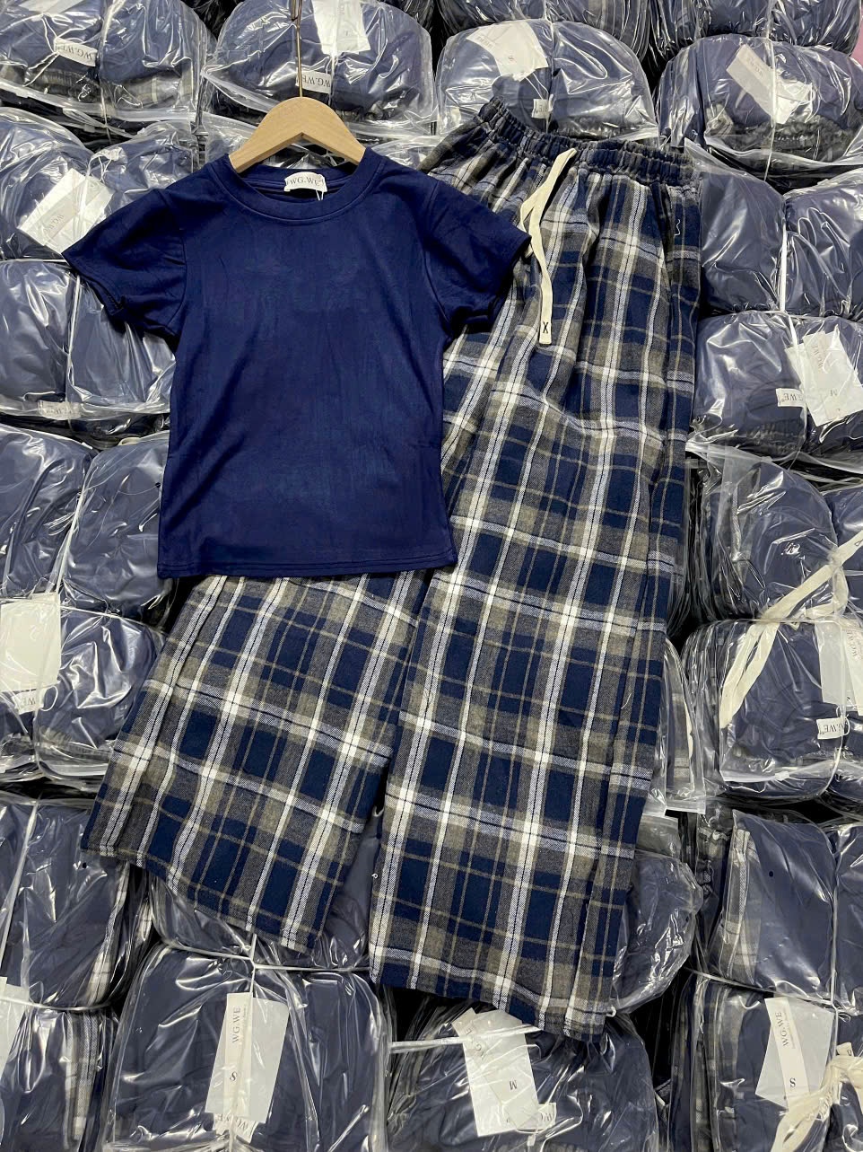 S18285 SET KẺ QUẦN 2 LI XANH than