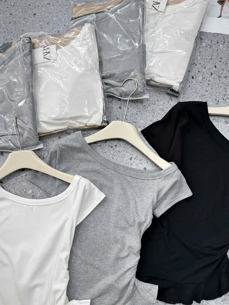 S18358 Sét 3 áo trễ vai bèo gấu