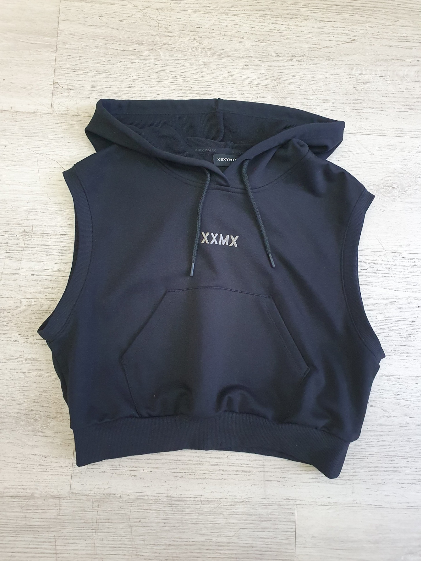 Áo gile hoodie croptop có túi,bo gấu, bo tay, thêu chữ nhỏ, 6 màu