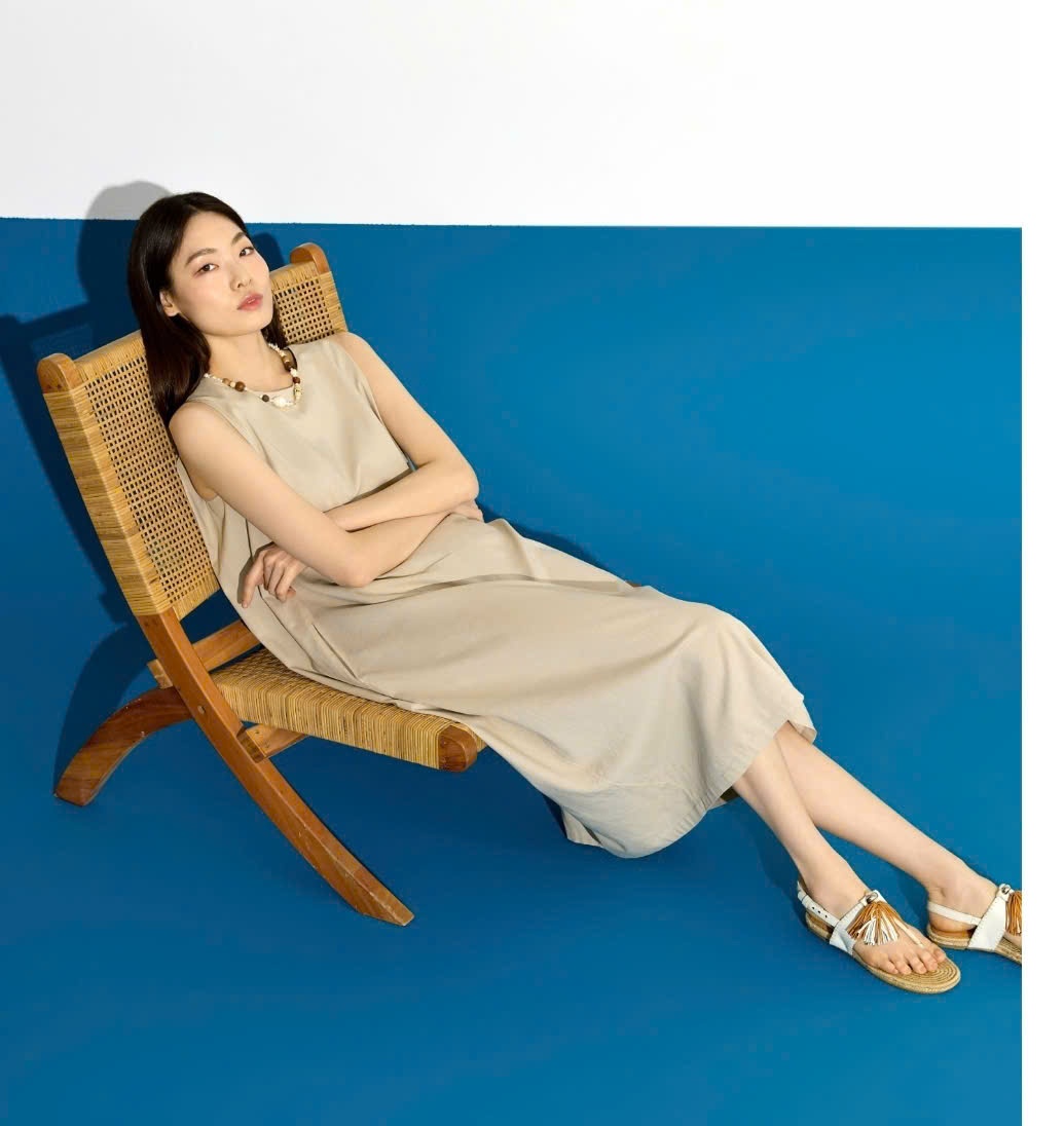 Váy liền dáng suông, có túi, cổ tròn, ba lỗ 4 màu