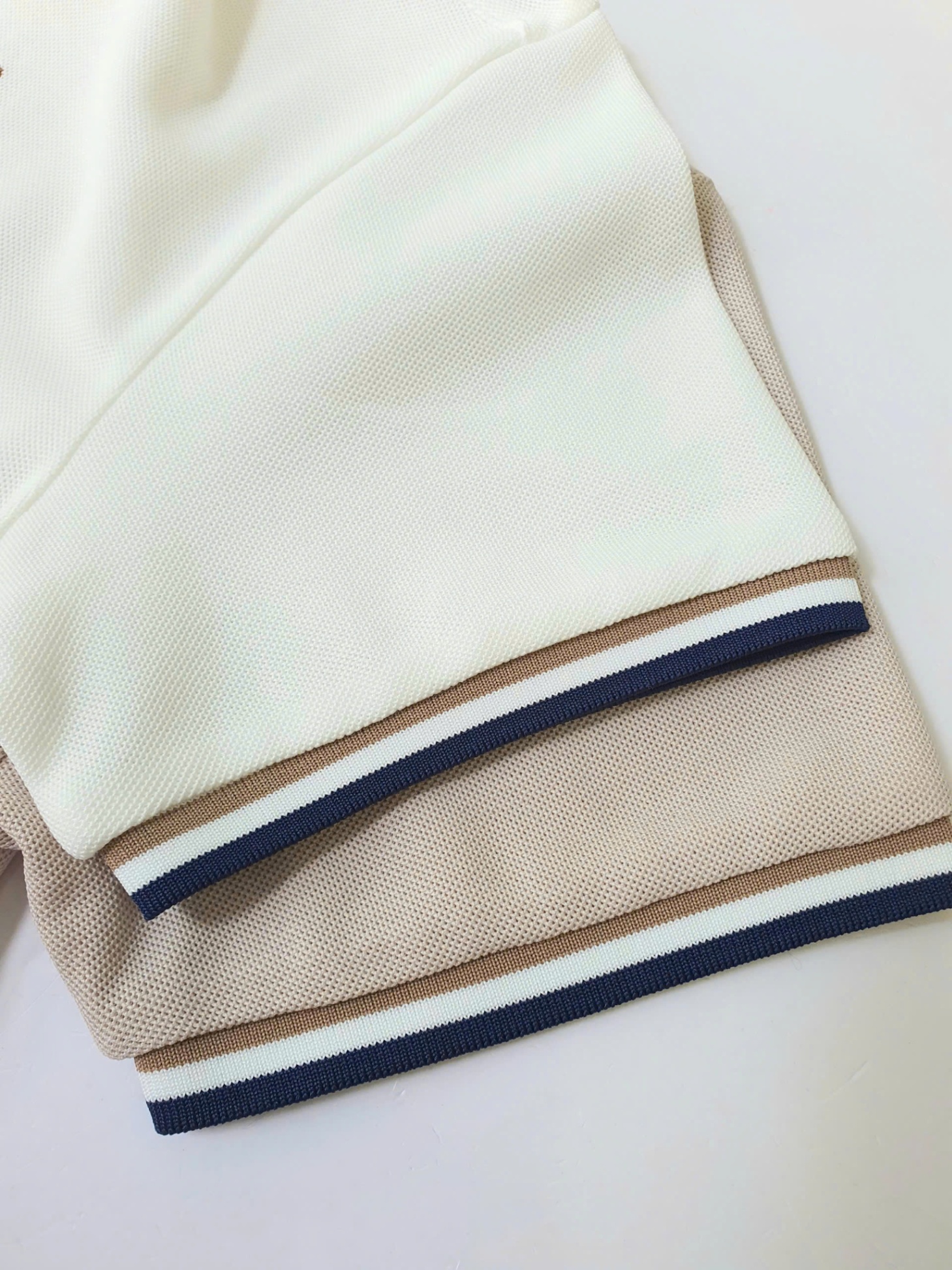Bộ polo cho bé, áo ngắn tay, cổ viền, cổ cài 2 cúc, quần short chất thể thao golf. 2 màu