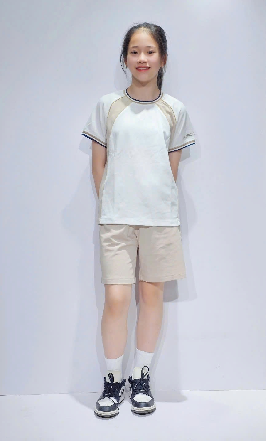 Bộ cho bé, áo cổ tròn, viền cổ và tay áo, áo phối viền cùng màu quần short, 2 màu