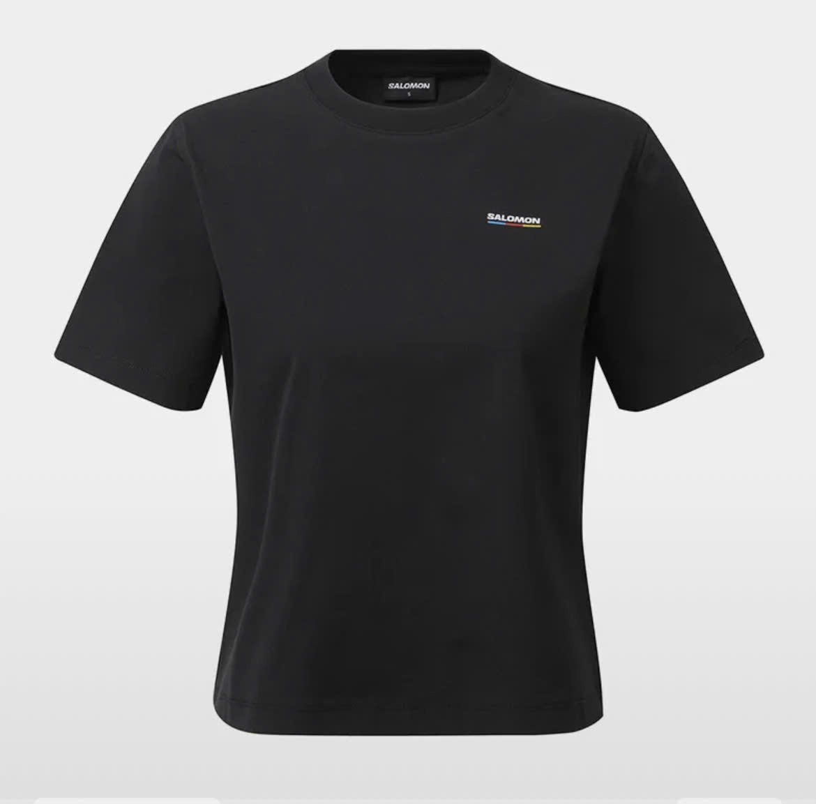 Áo phông croptop nhẹ, cổ tròn,ngắn tay, logo chữ nhỏ ở ngực, 2 màu