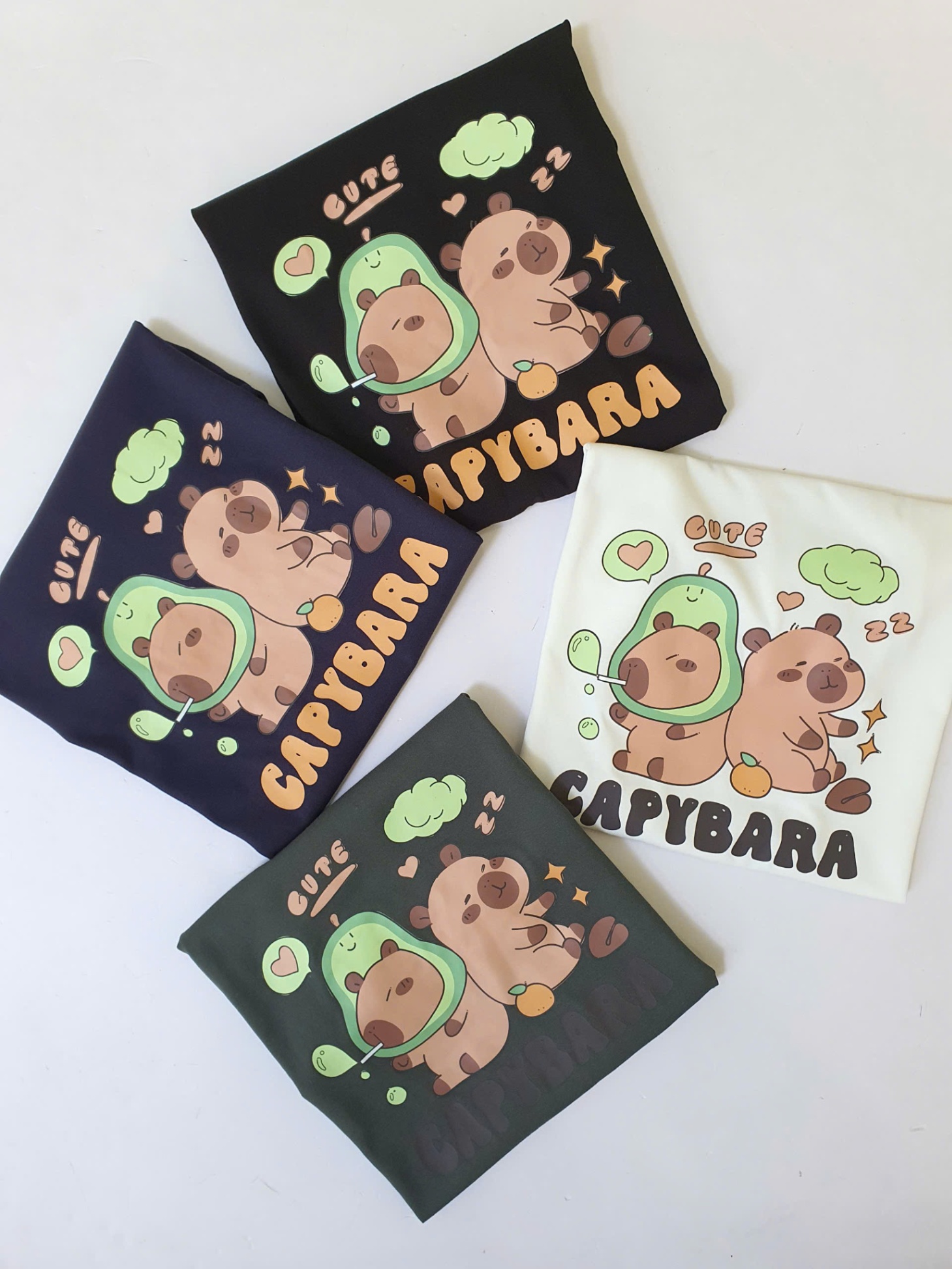 Áo phông trẻ em, cổ tròn, ngắn tay, hình 2 Capybara trước ngực, 4 màu