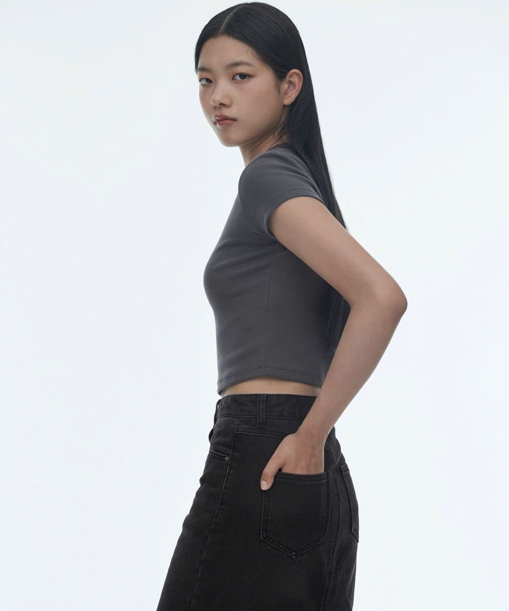 Áo phông croptop , cổ tròn, ngắn tay, nhiều màu