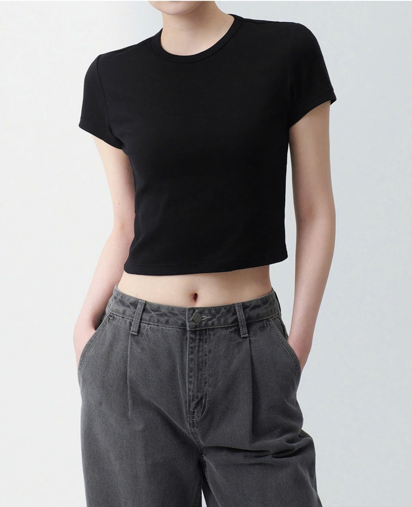 Áo phông croptop , cổ tròn, ngắn tay, nhiều màu