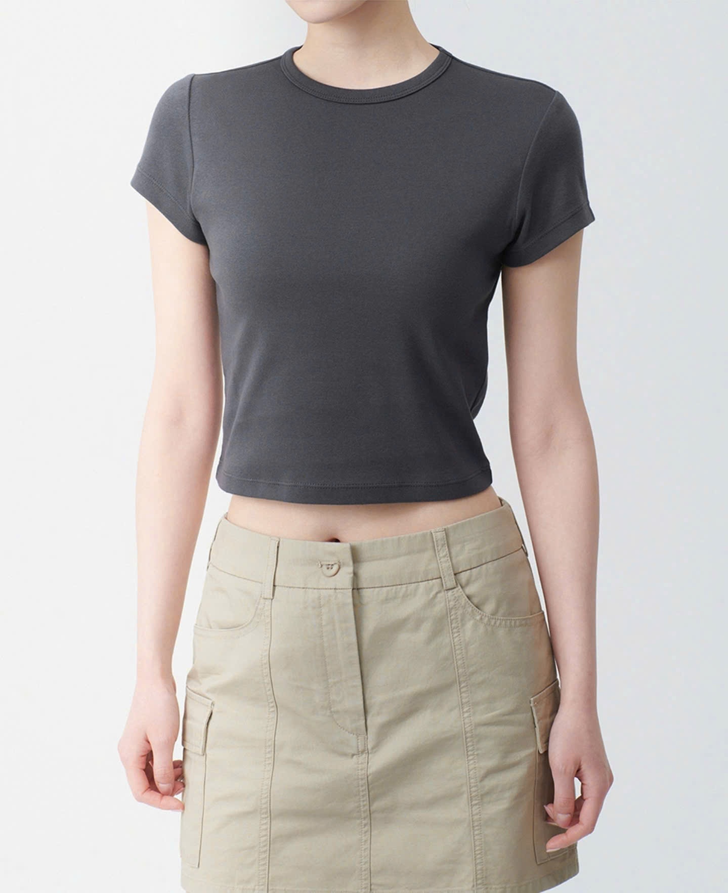 Áo phông croptop , cổ tròn, ngắn tay, nhiều màu