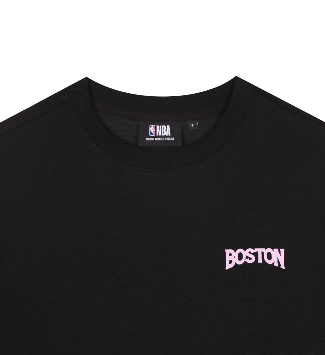 Váy liền phông oversize cổ tròn, ngắn tay, xẻ cao dưới gấu, chữ Boston nhỏ trước ngực, sau chữ to, 2 màu