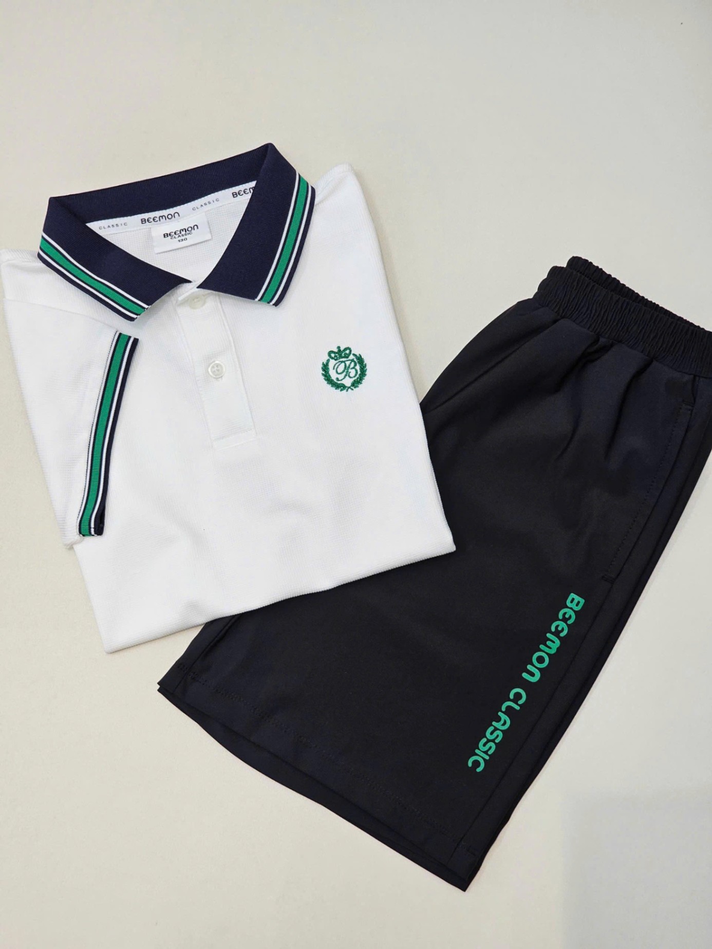 Bộ polo Beemon cho bé trai,bé gái, áo cổ polo phối viền cổ và tay áo, cài 2 cúc cổ, quần short co giãn,chữ Beemon Classic, 2 màu - Trắng - 150