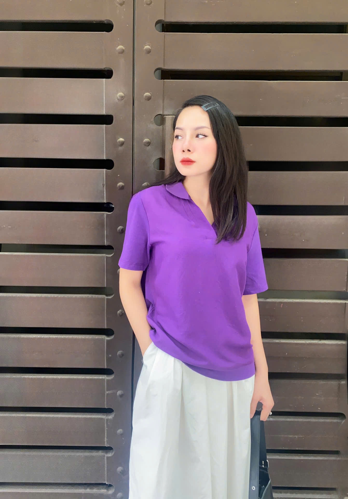 Áo polo linen , hạ vai, đáp gấu to bản, 2 màu