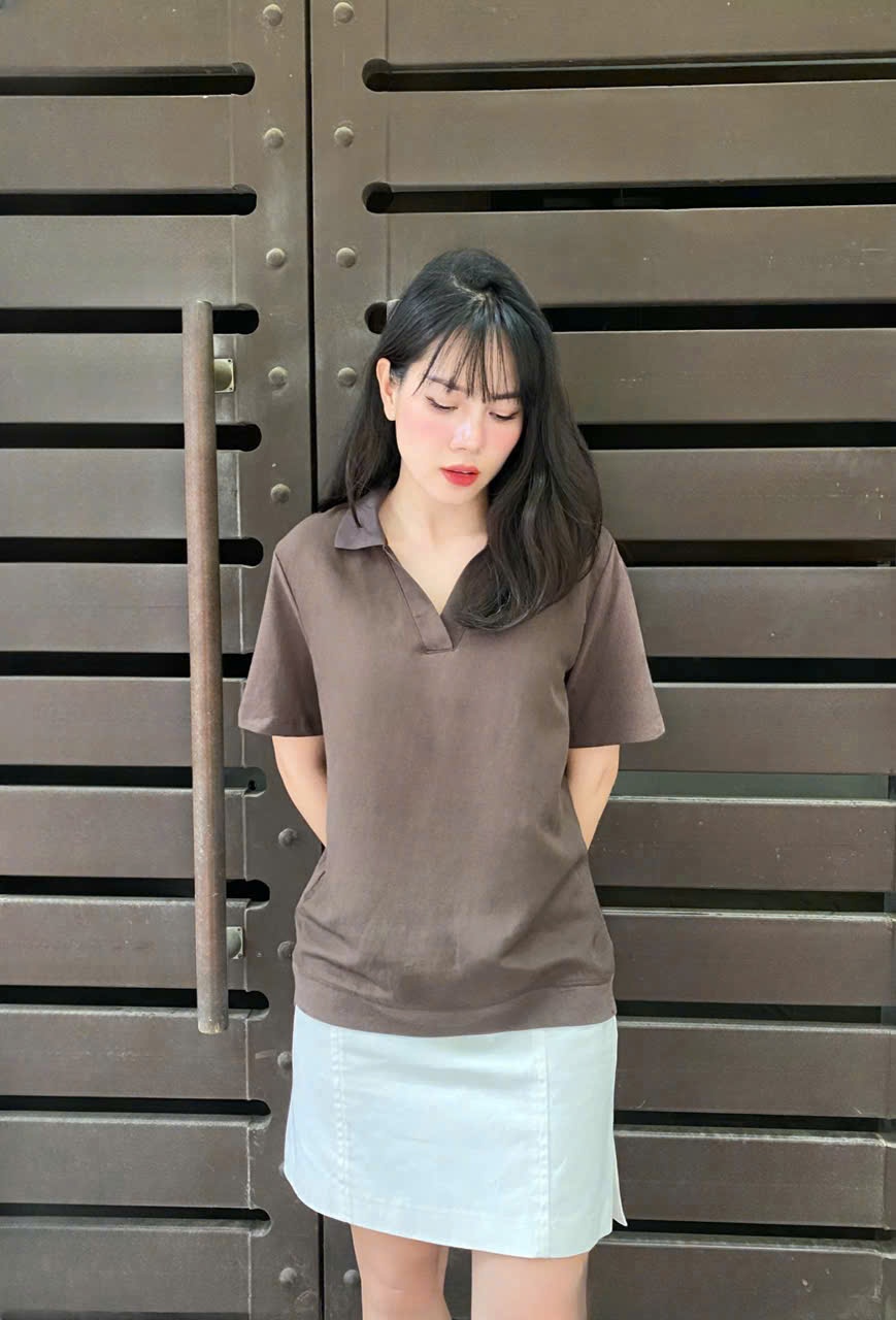 Áo polo linen , hạ vai, đáp gấu to bản, 2 màu
