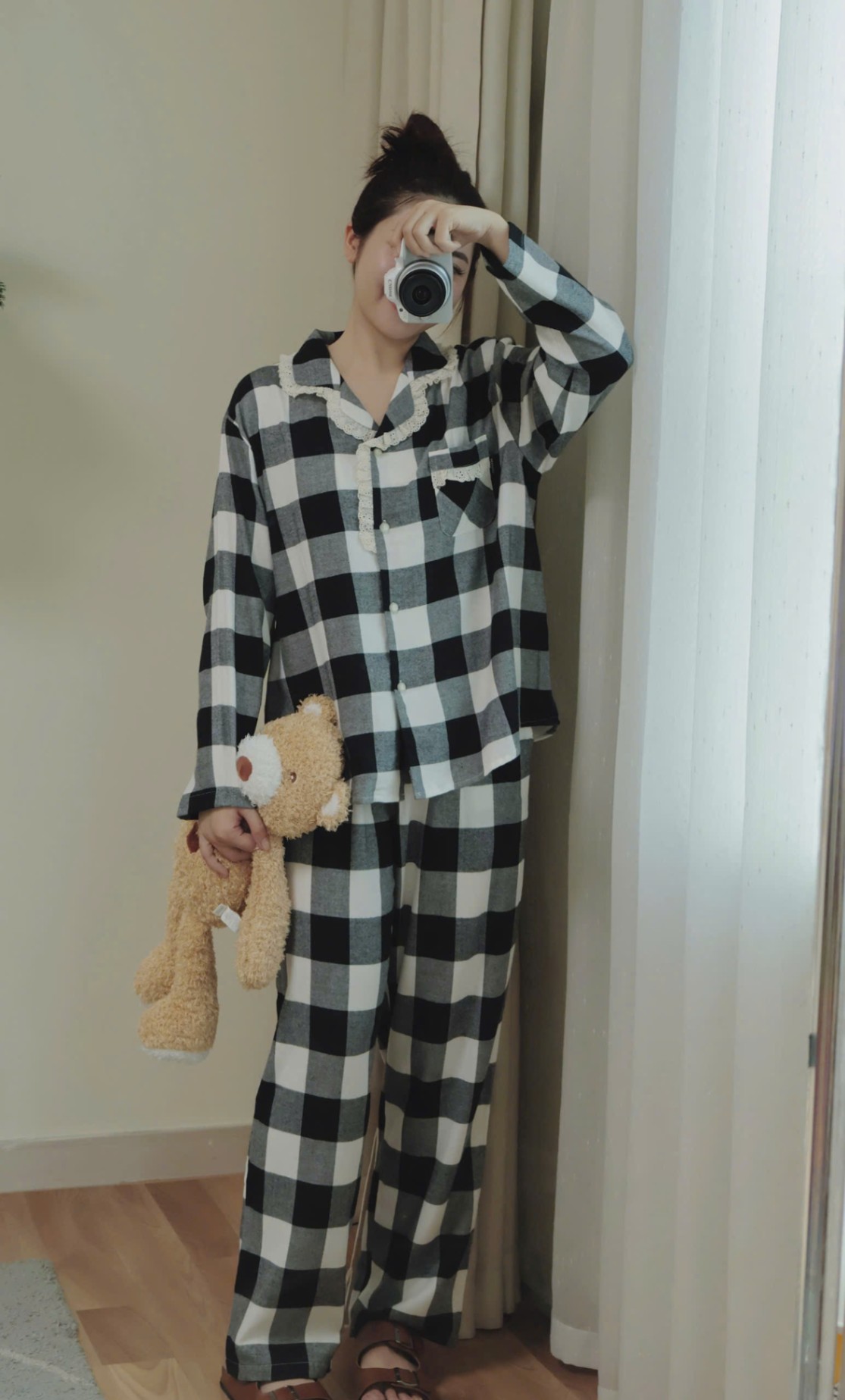 Bộ pijama dài tay, người lớn, họa tiết kẻ đen trắng
