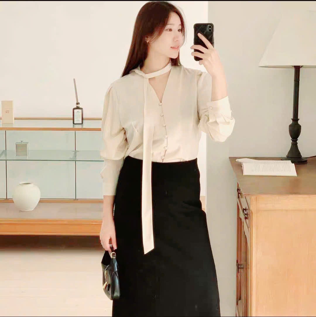 Sơ mi cổ tim, dây nơ cổ, tay loe