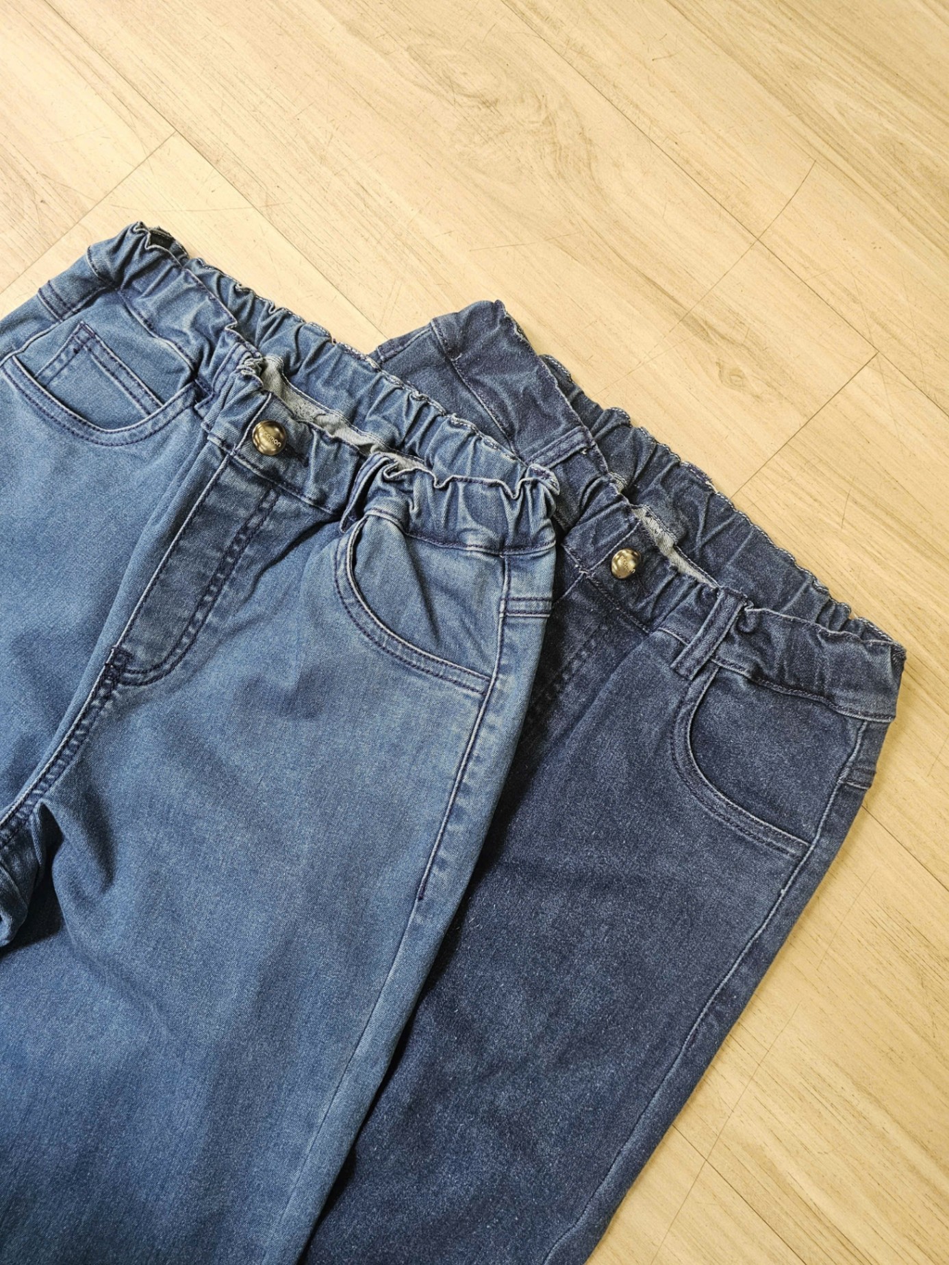 Quần jean ống suông Beemon BG, cạp chun