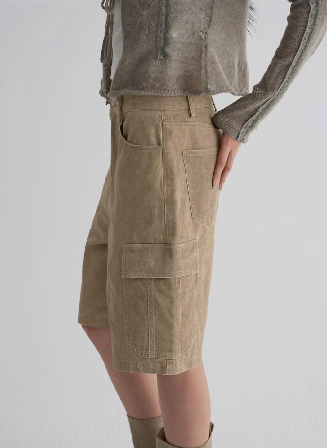Quần short jean bemuda, túi hộp hông