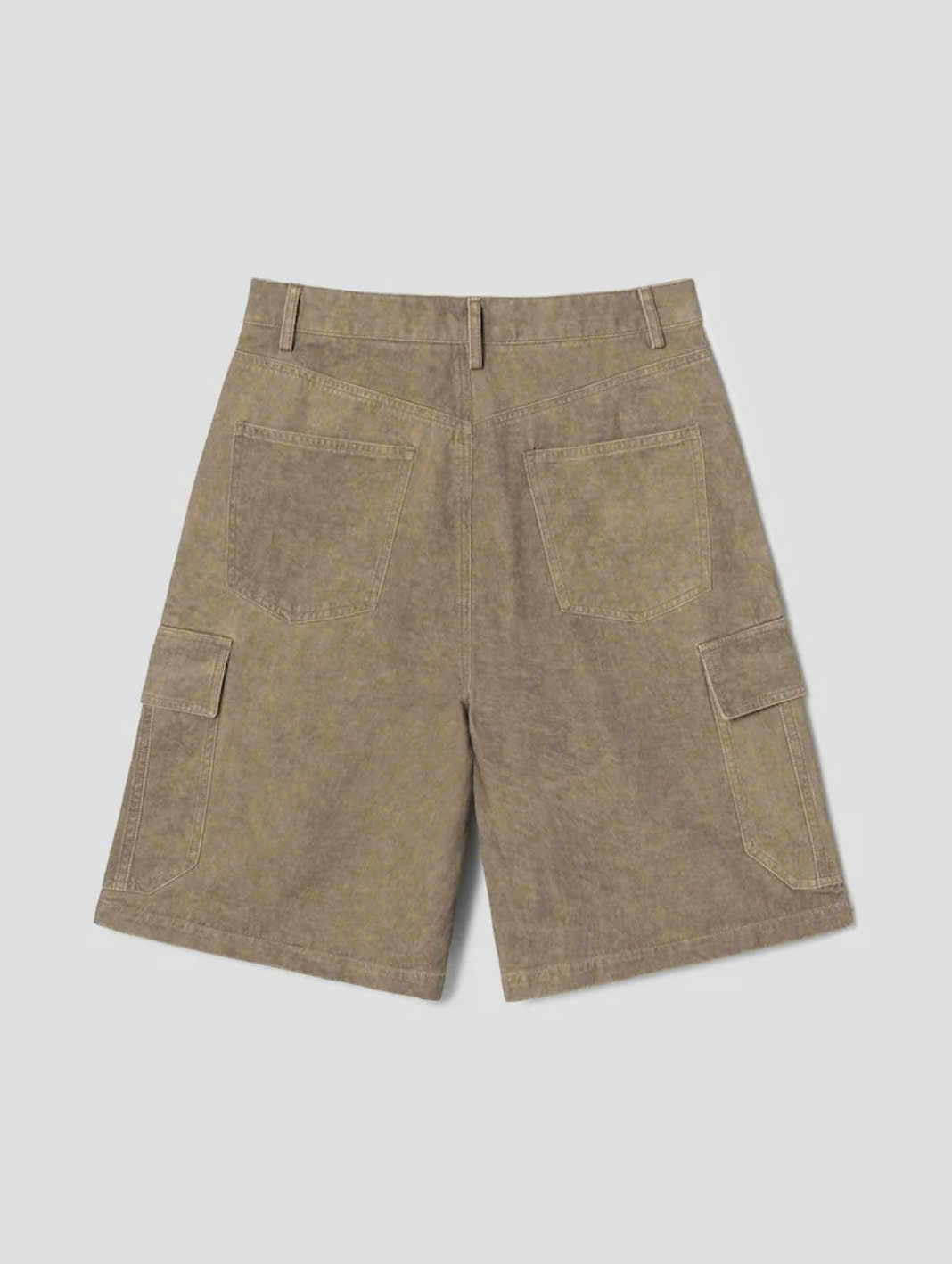 Quần short jean bemuda, túi hộp hông