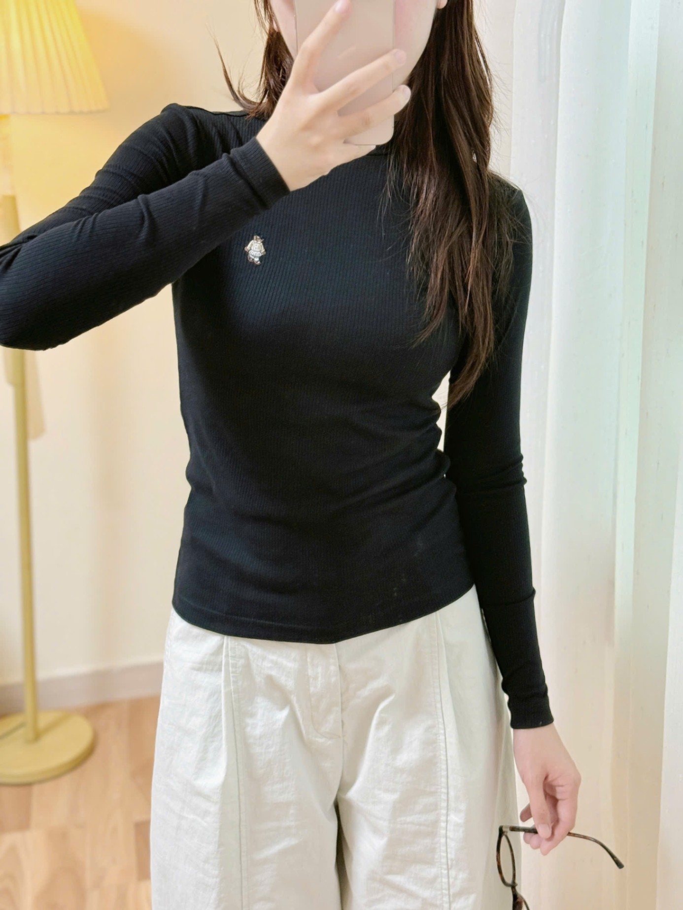 Áo thun Beemon cổ 3 phân người lớn, thêu gấu