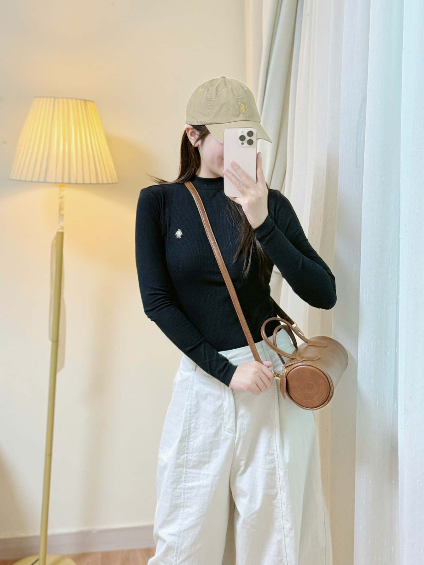 Áo thun Beemon cổ 3 phân người lớn, thêu gấu