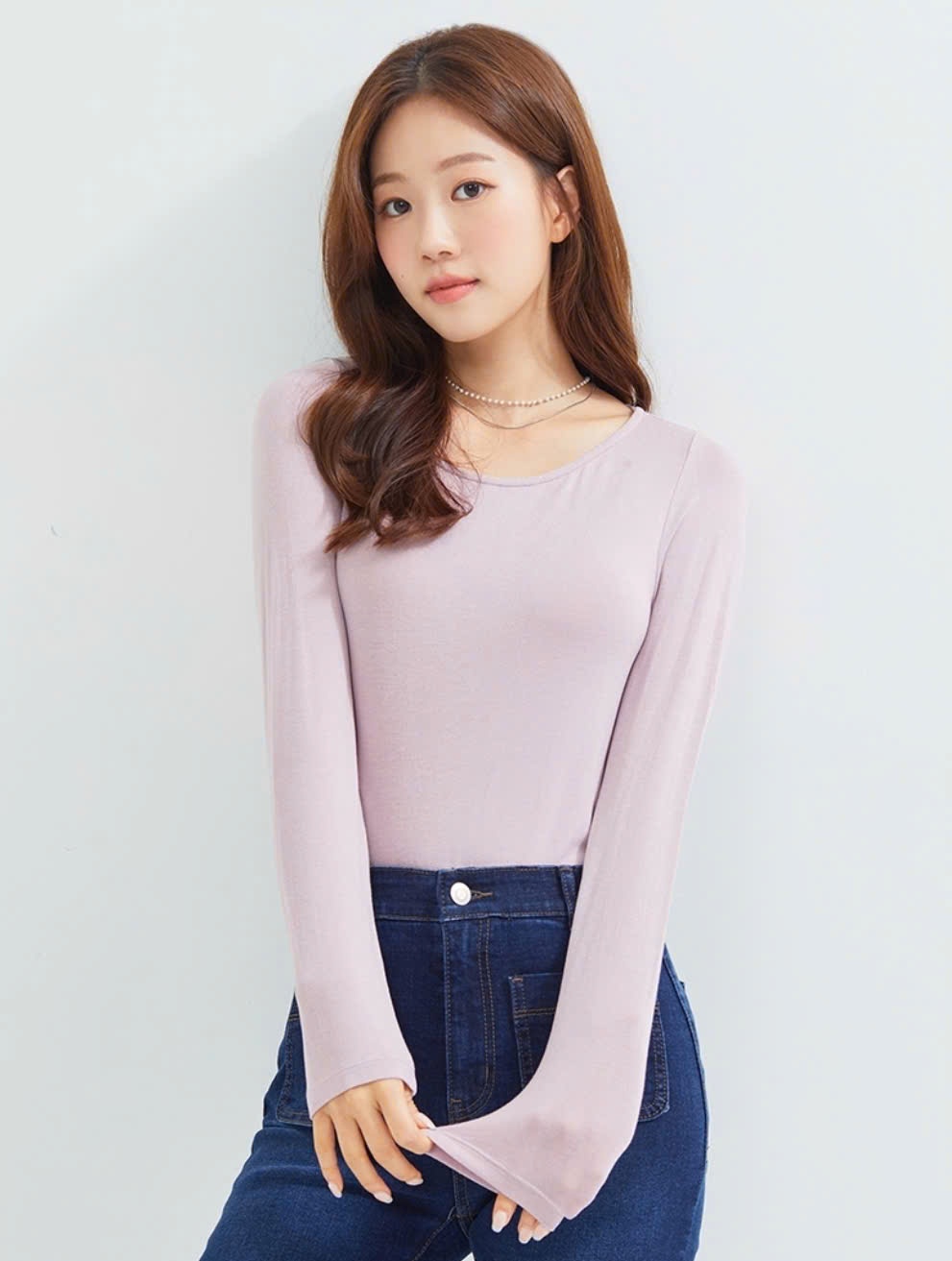 Áo thun rayon co giãn, cổ tròn, dài tay