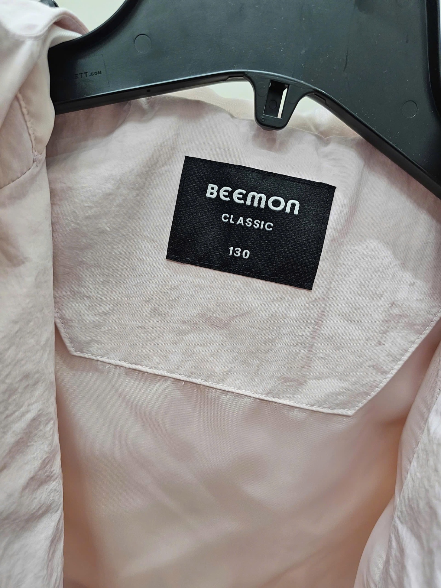 Áo khoác gió 2 lớp có mũ Beemon
