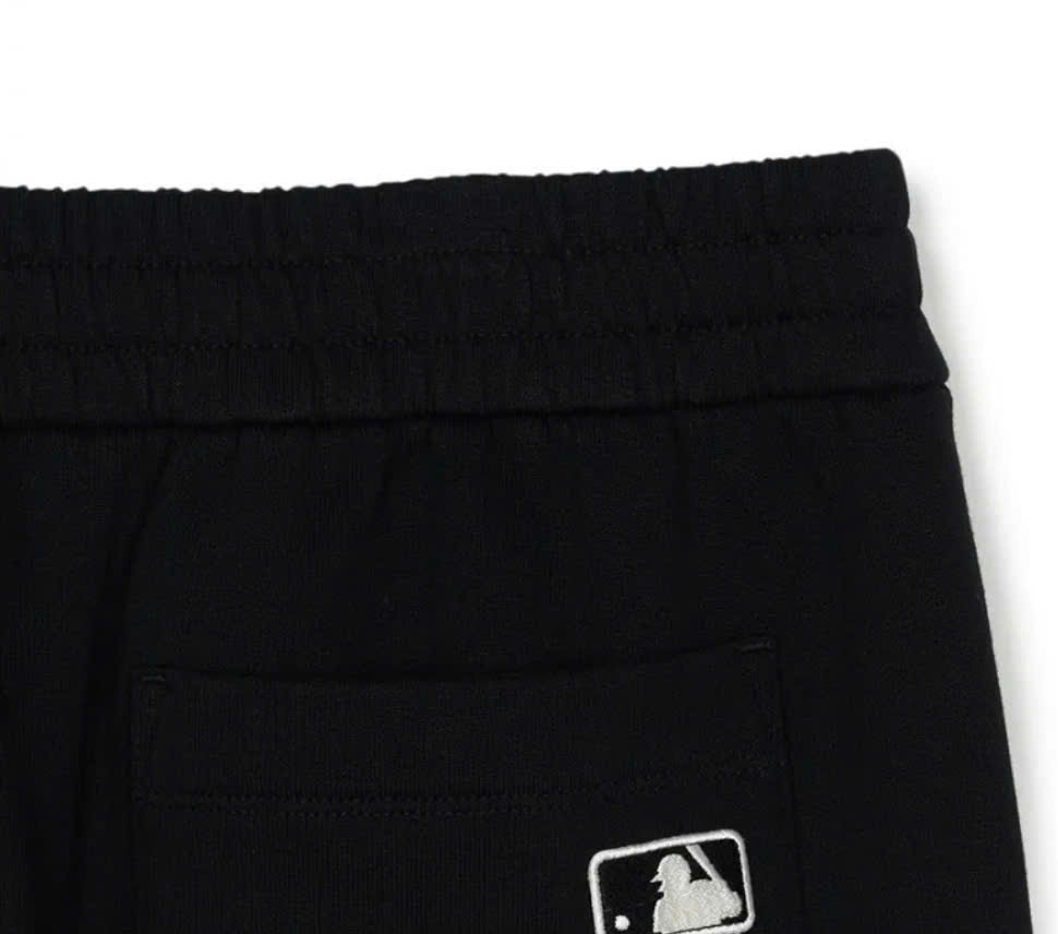 Quần jogger nỉ da cá,cạp chun, chữ gấu quần