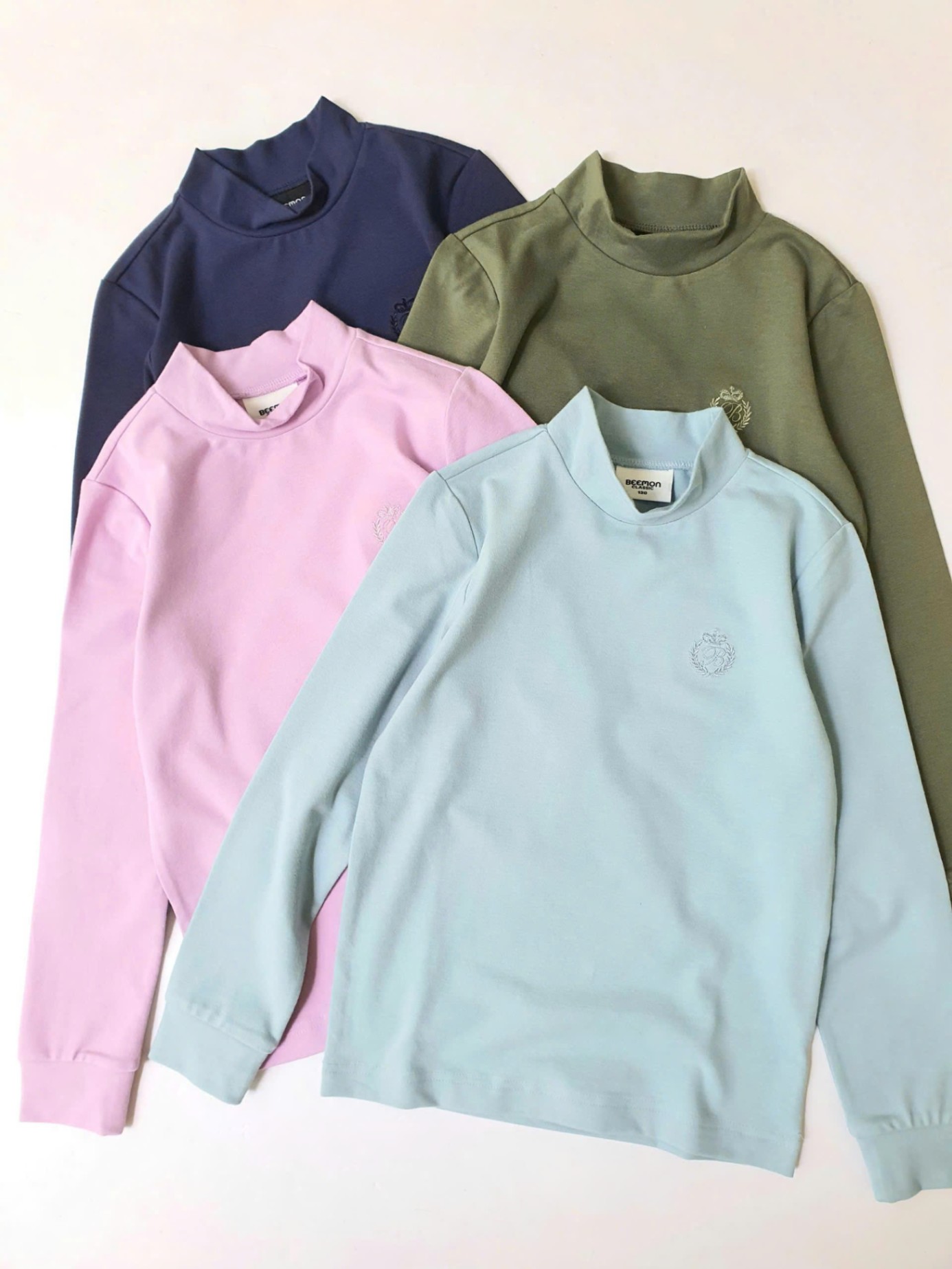 Áo thun cổ 3 phân cotton dày dặn, thêu gấu